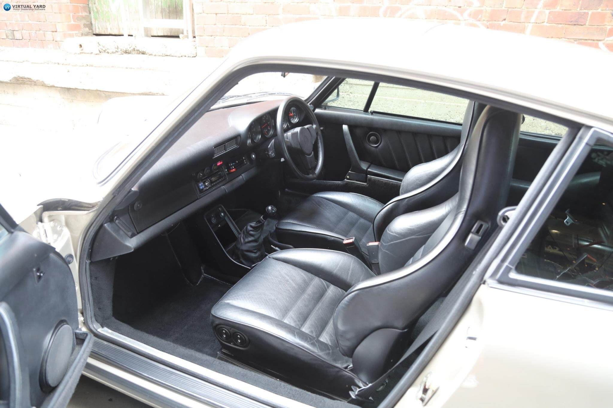 1984 Porsche 930 Turbo Coupe 2dr Man 4sp 3.3T [Nov] 