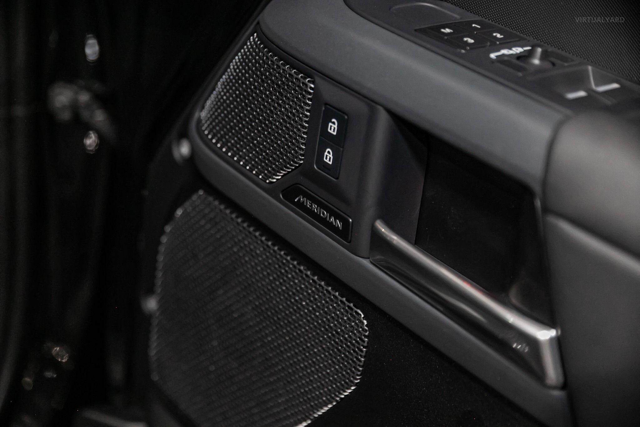 2023 Land Rover Defender L663 110 D300 X-Dynamic HSE Wagon 5dr Spts Auto 8sp AWD 3.0DTT [MY23.5] 