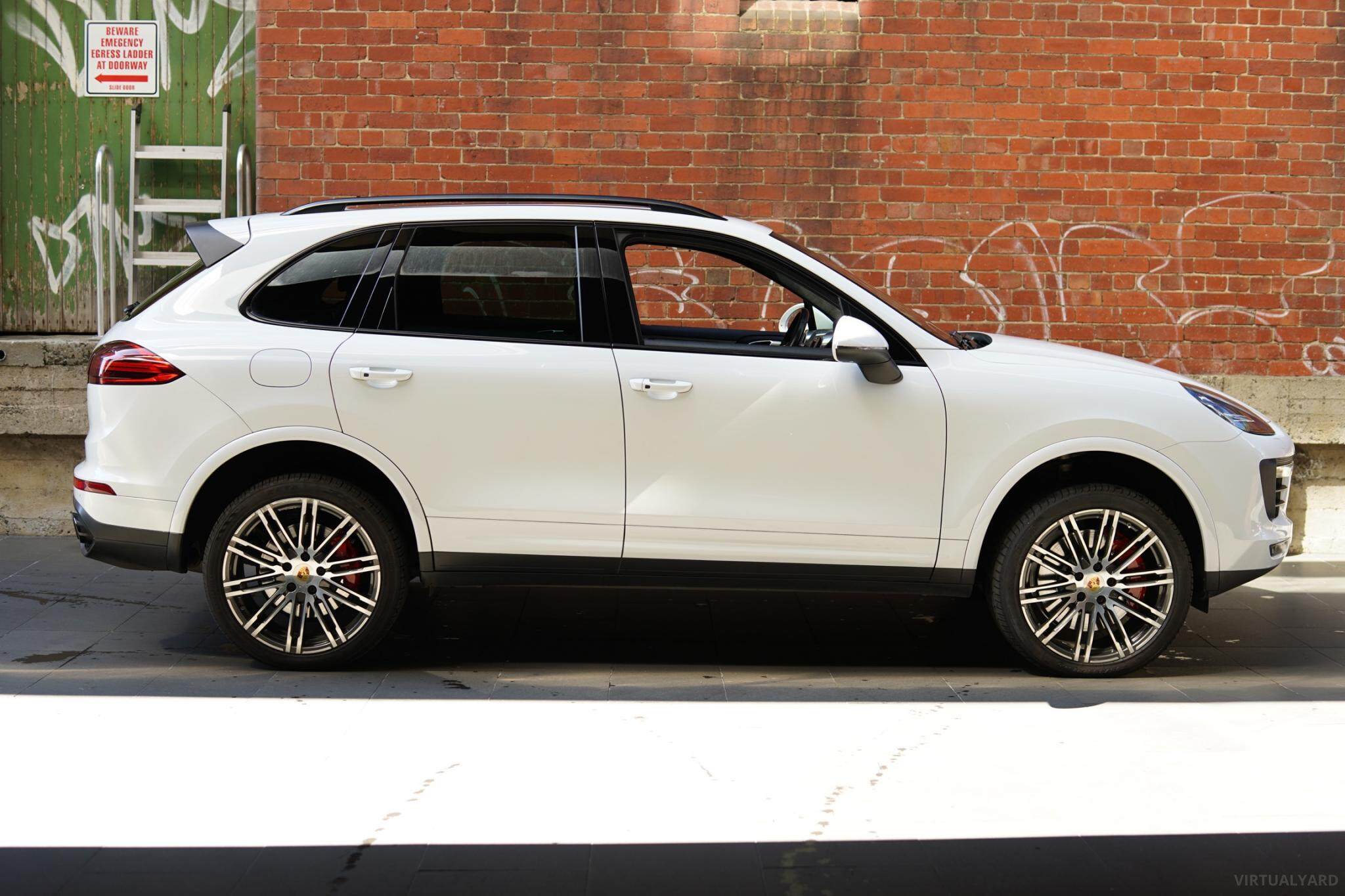 2015 Porsche Cayenne 92A Turbo Wagon 5dr Tiptronic 8sp 4x4 4.8TT [MY15] 
