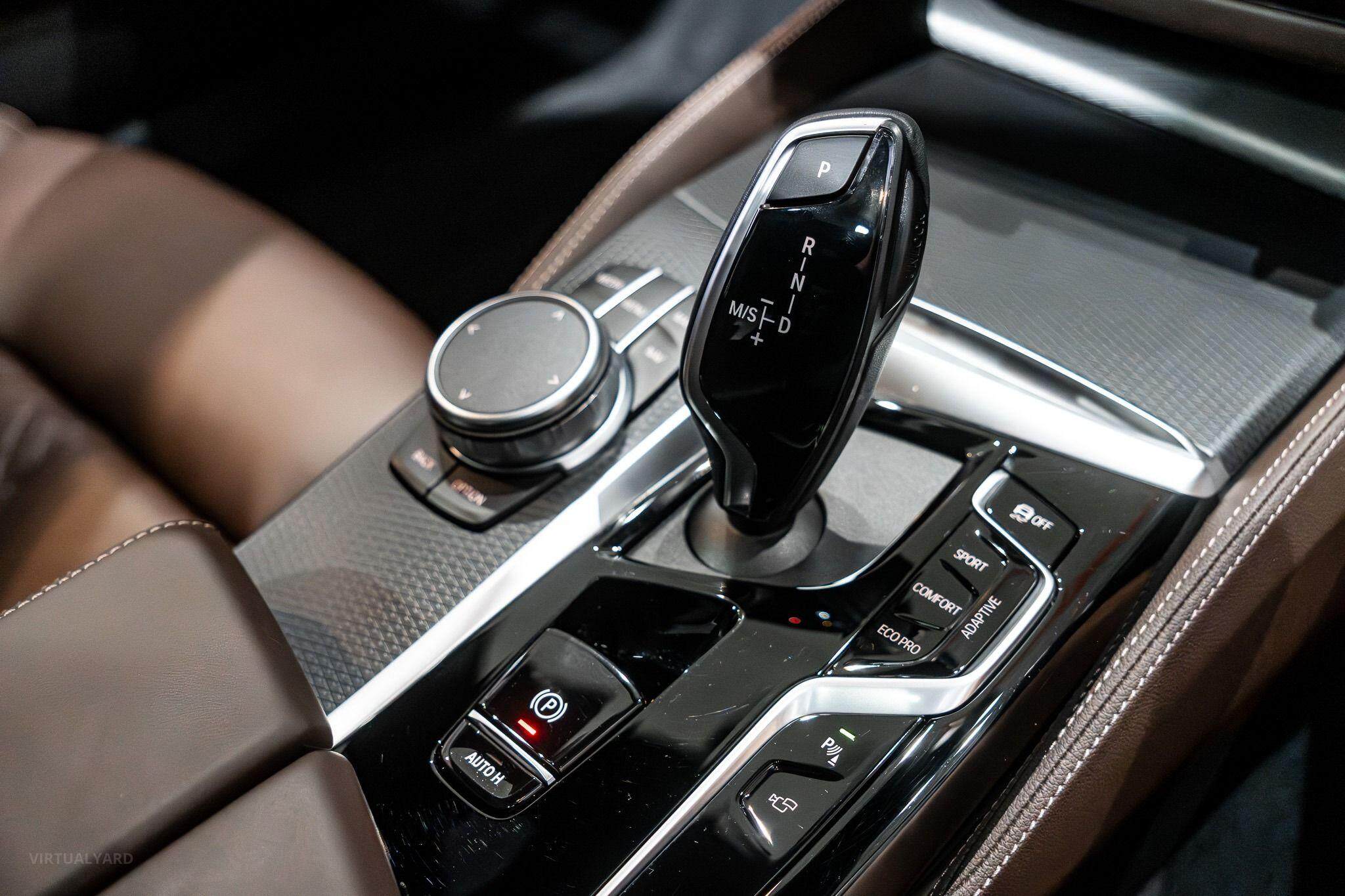 2021 BMW 5 Series G30 LCI M550i xDrive Sedan 4dr Steptronic 8sp 4WD 4.4TT 