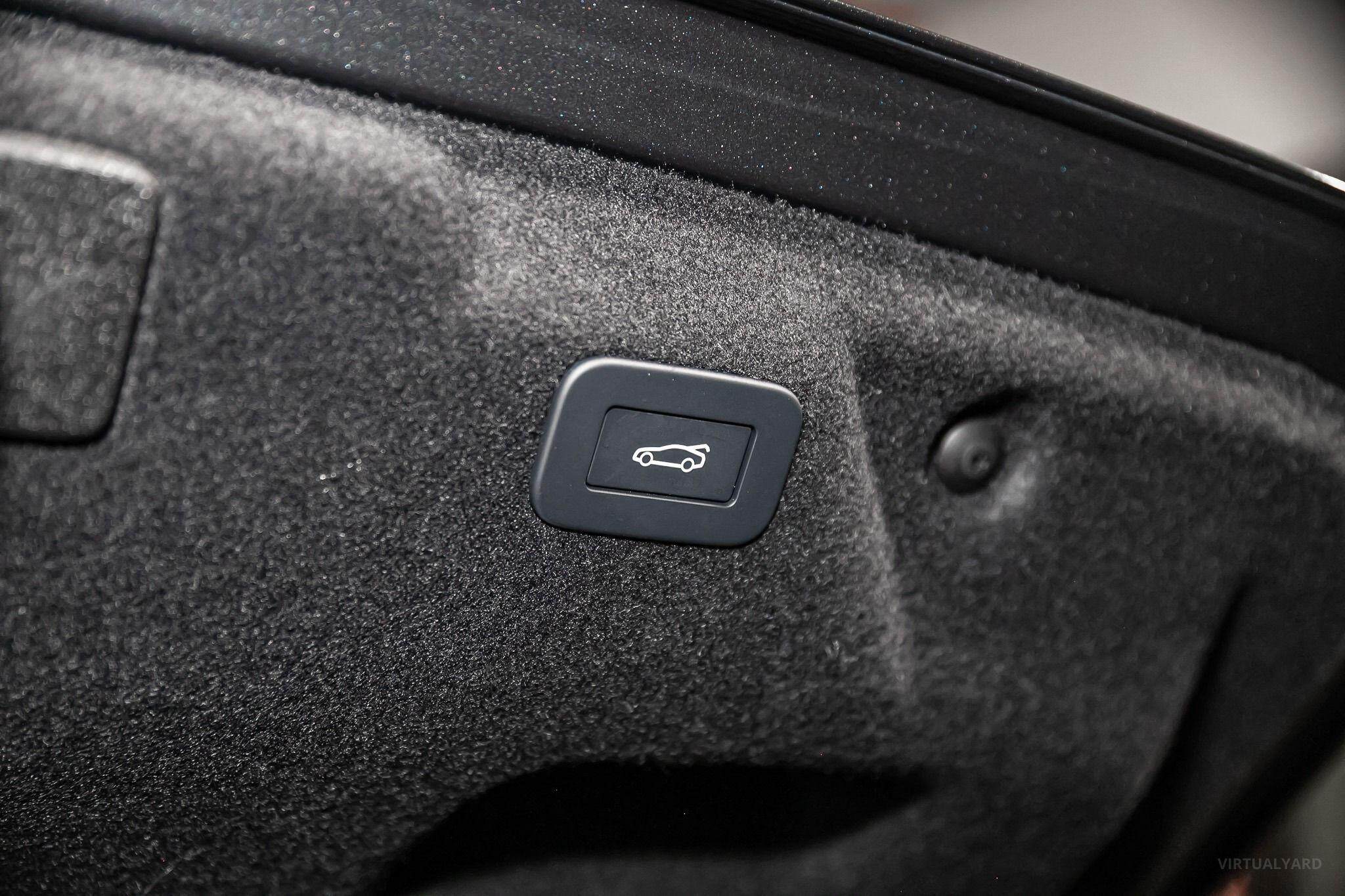 2024 Jaguar XE X760 300 Sport Sedan 4dr Spts Auto 8sp AWD 2.0T [MY24] 