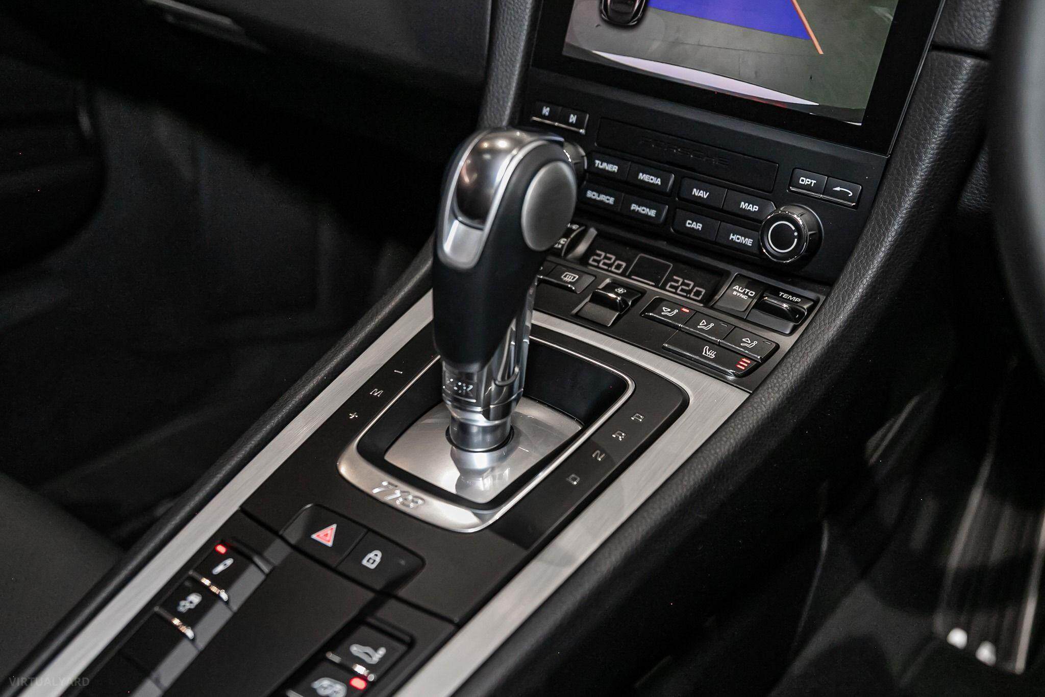 2024 PORSCHE 718 CAYMAN S 982 