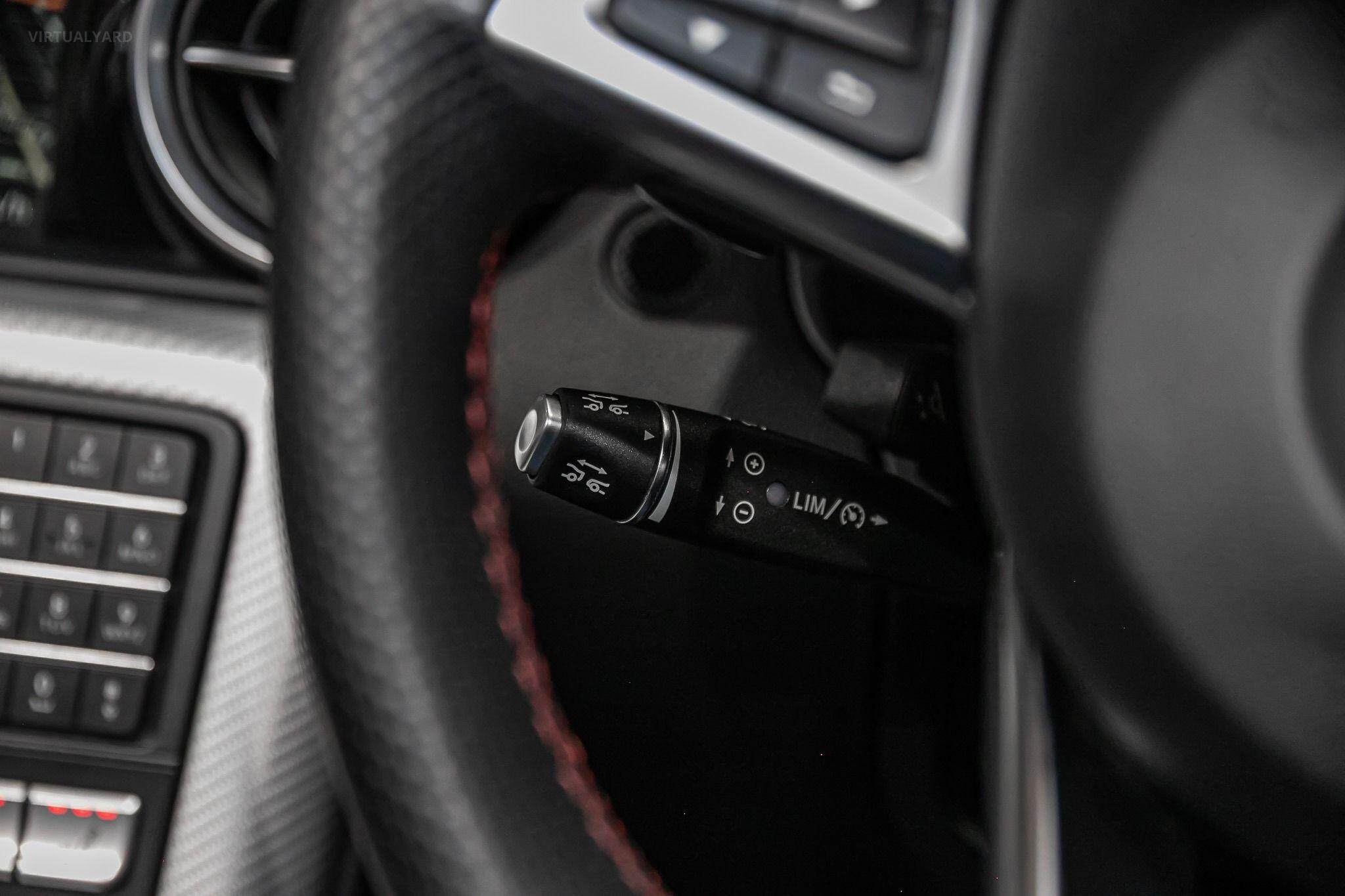 2018 Mercedes-Benz SLC-Class R172 SLC300 Roadster 2dr 9G-TRONIC 9sp 2.0T 