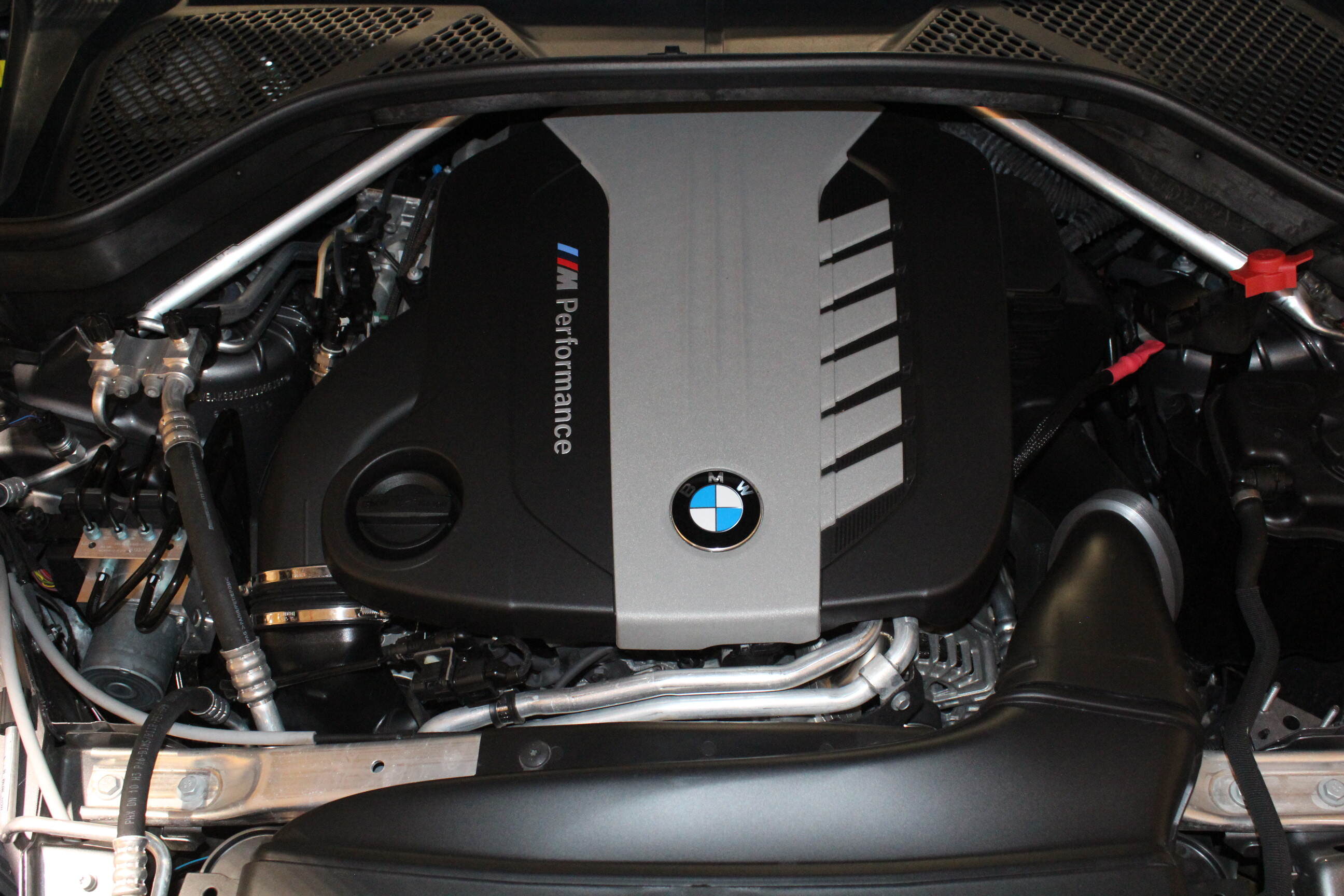 2014 BMW X5 F15 M50d Wagon 5dr Spts Auto 8sp 4x4 3.0DTTT - for sale in Australia