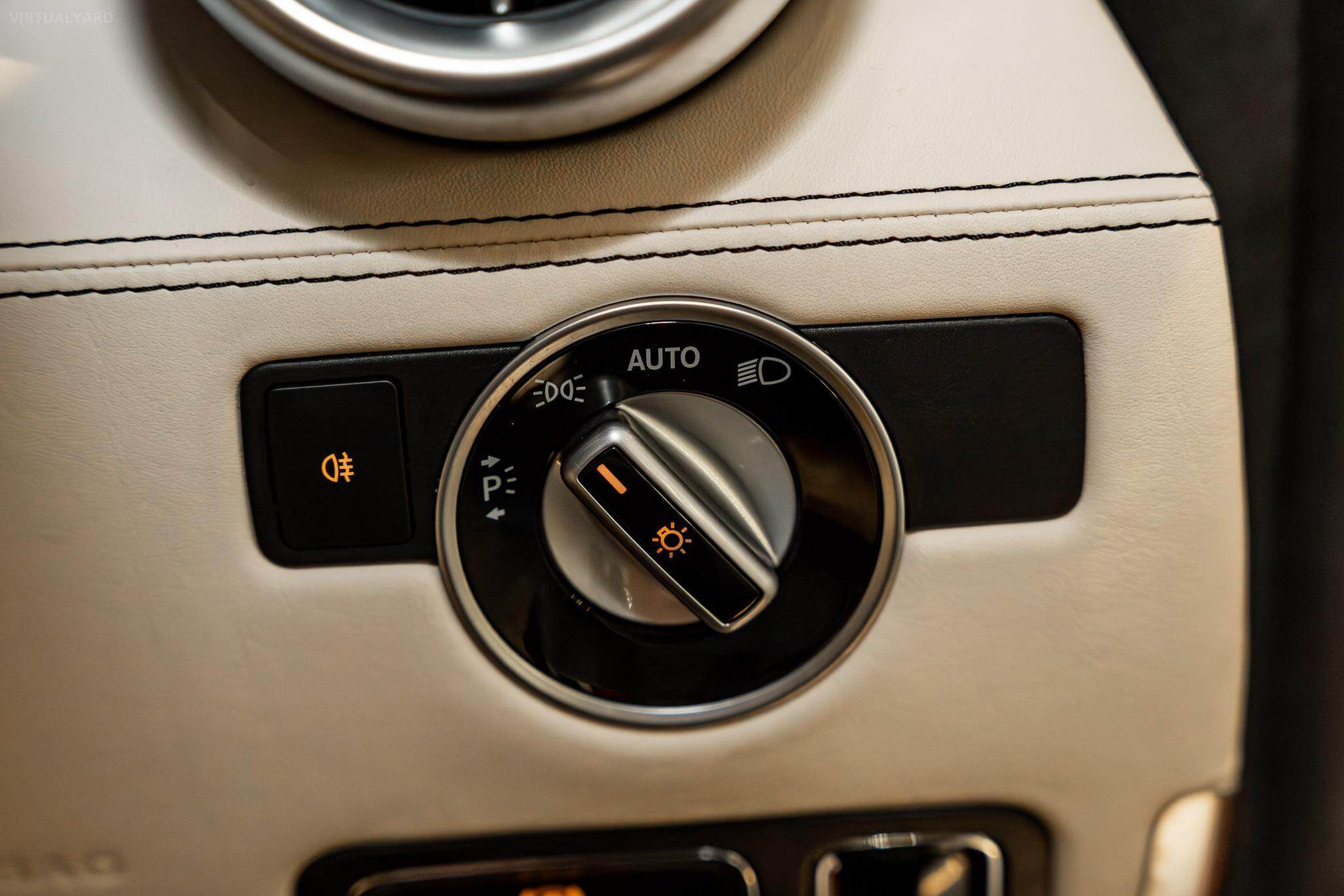 2013 Mercedes-Benz SLS-Class R197 SLS AMG Roadster 2dr SPEEDSHIFT DCT 7sp 6.3i 