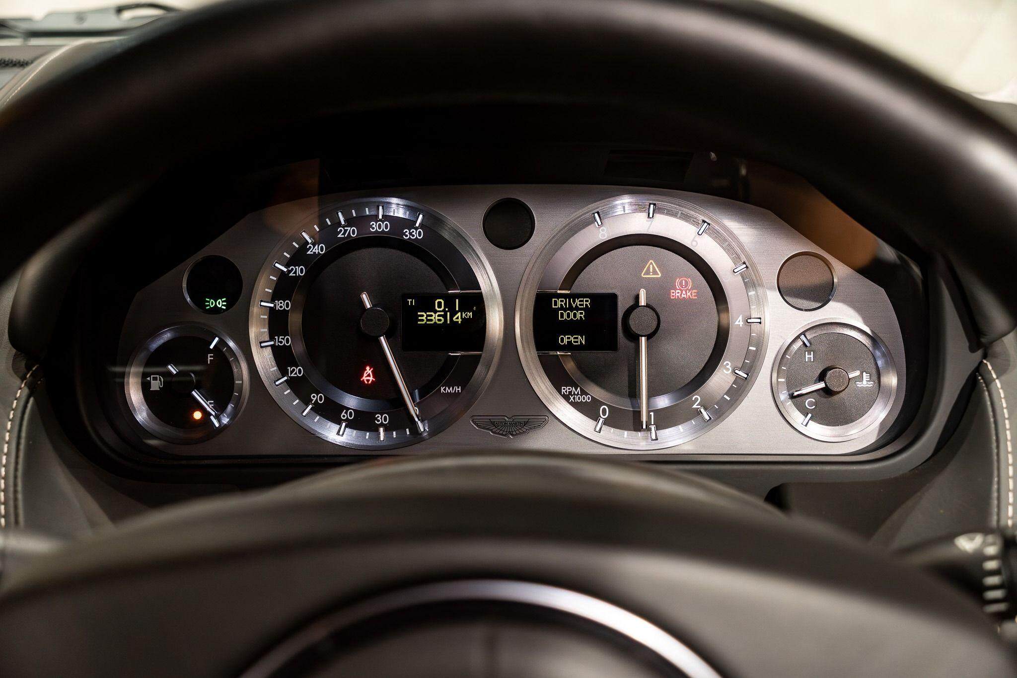 2006 Aston Martin V8 Vantage Coupe 2dr Man 6sp 4.3i [MY06.5] 