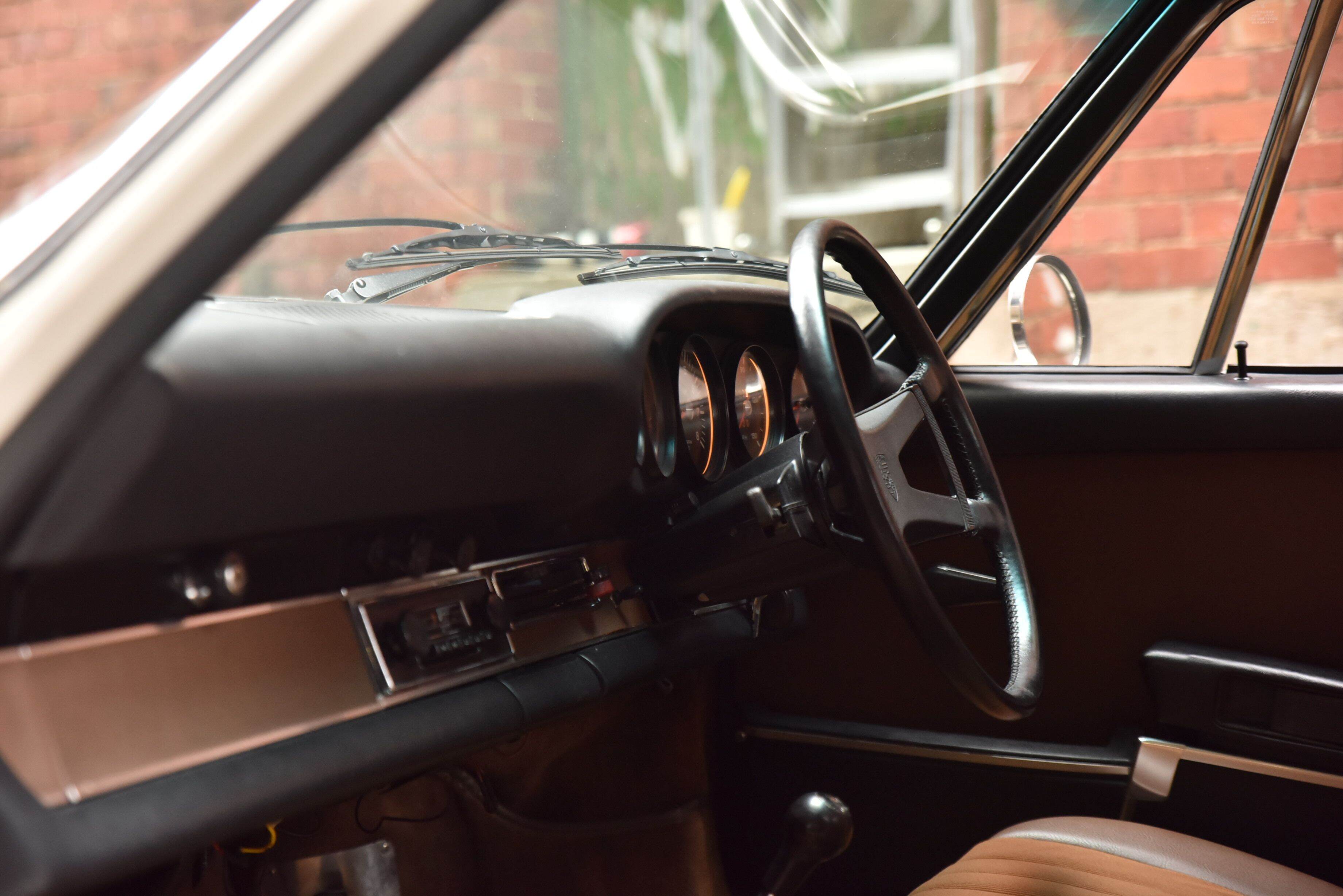 1973 Porsche 911 F E Coupe 2dr Man 5sp 2.4i 