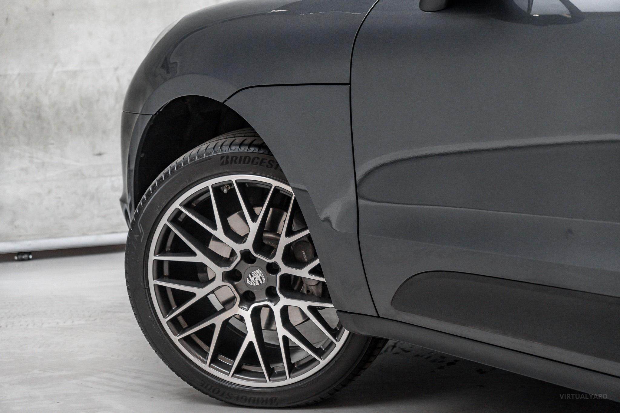 2021 Porsche Macan 95B Wagon 5dr PDK 7sp AWD 2.0T [MY21] 