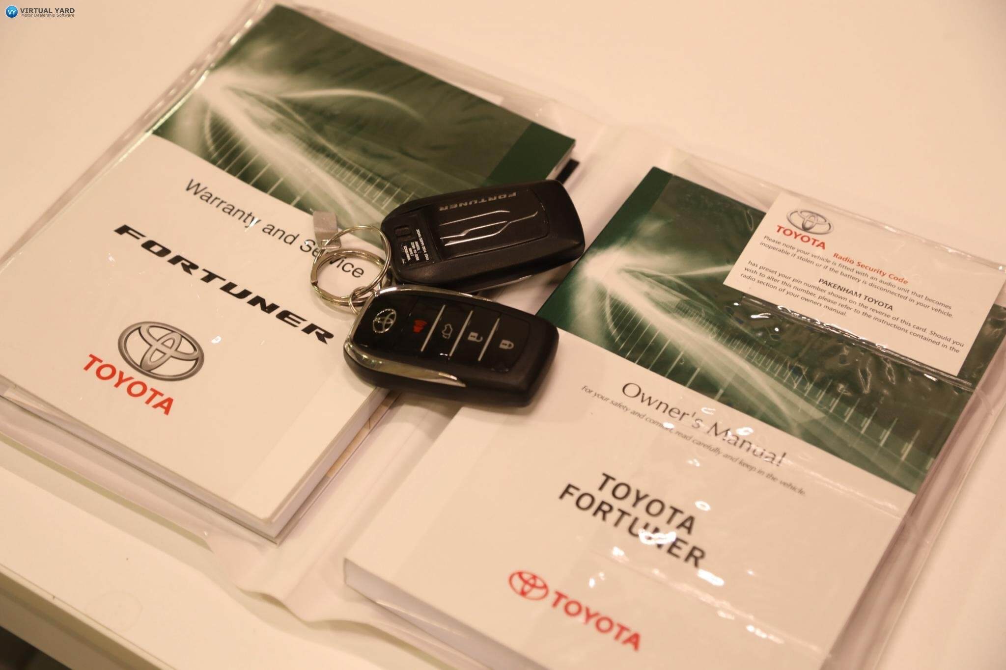 2016 Toyota Fortuner GUN156R Crusade Wagon 7st 5dr Auto 6sp, 4x4 2.8DT 