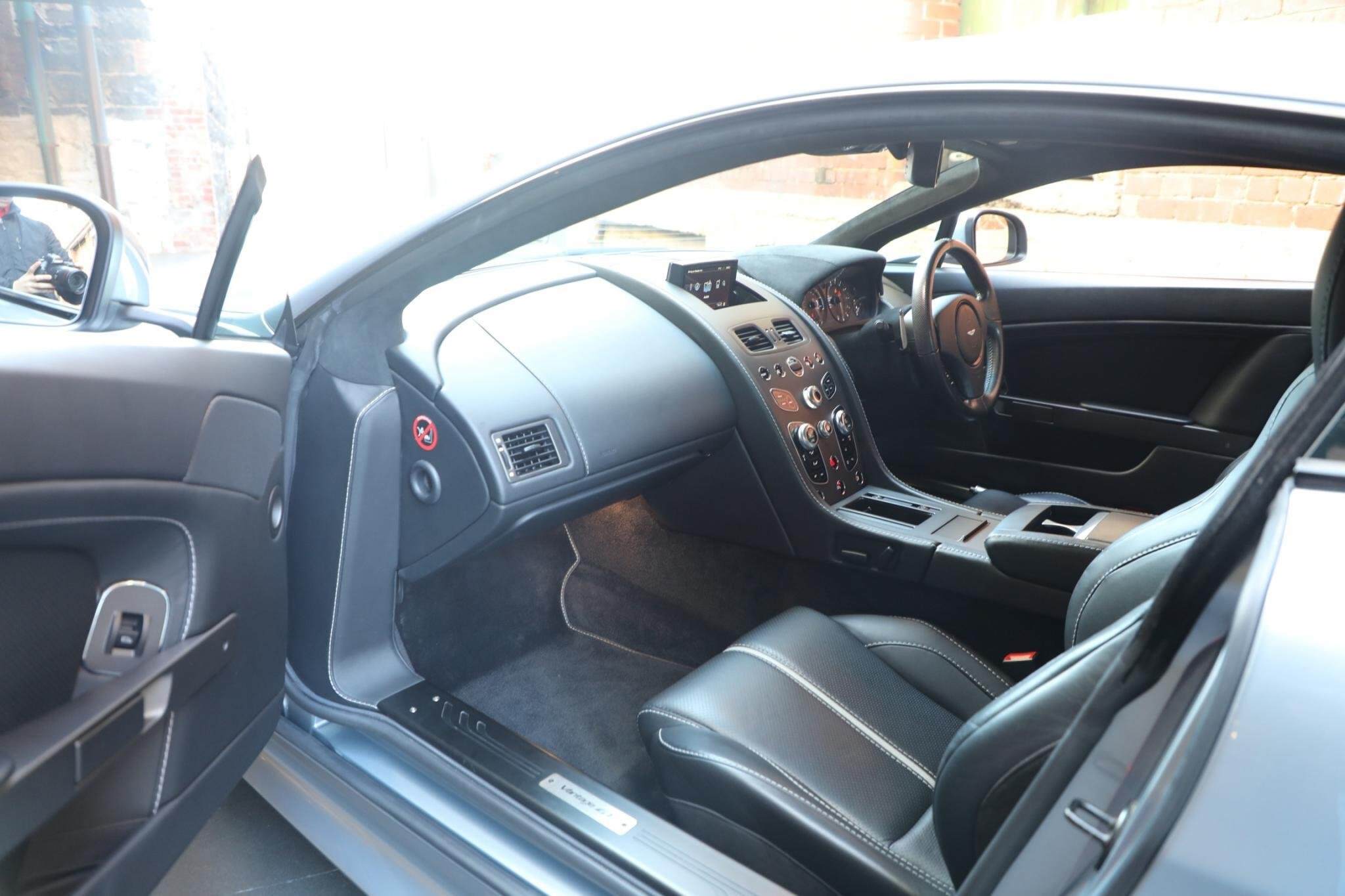 2015 Aston Martin V8 Vantage GT Coupe 2dr Sportshift II 7sp 4.7i [MY16] 