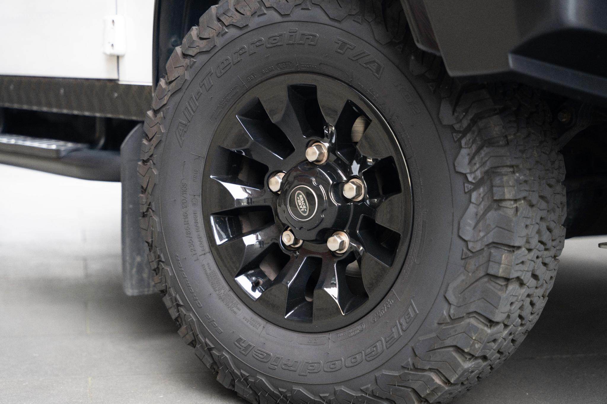 2014 Land Rover Defender 90 Wagon 3dr Man 6sp 4x4 2.2DT [MY15] 