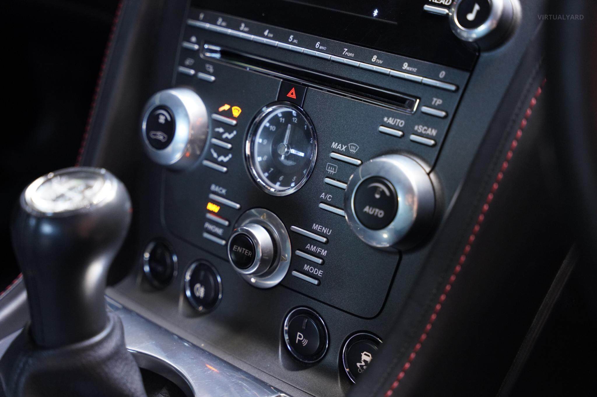 2014 Aston Martin V8 Vantage Coupe 2dr Man 6sp 4.7i [MY14] 