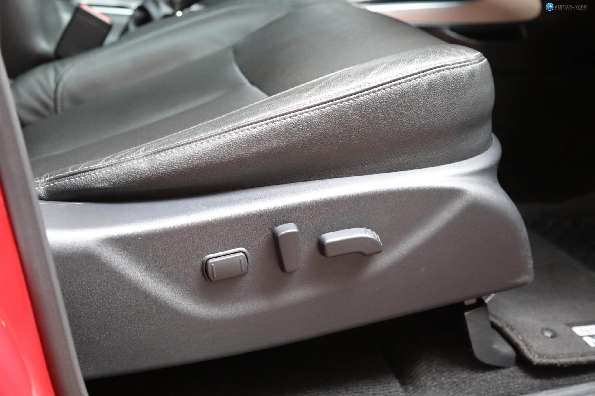 2016 Nissan Navara D23 ST-X Utility Dual Cab 4dr Spts Auto 7sp 4x4 930kg 2.3DTT 