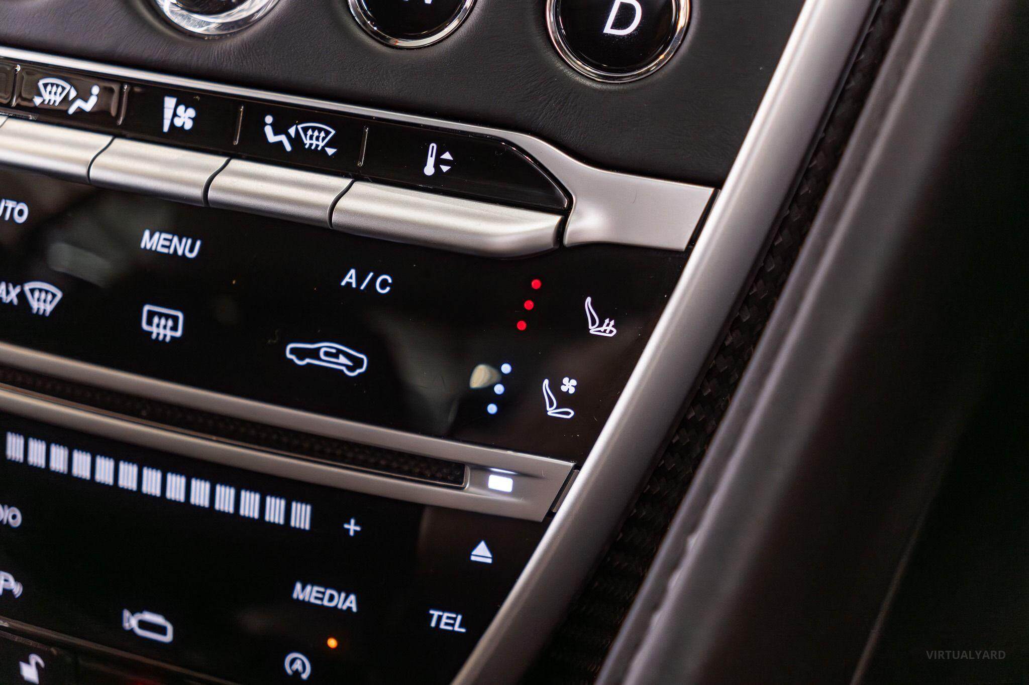 2018 Aston Martin DB11 Coupe 2dr Spts Auto 8sp 4.0TT [MY18.5] 