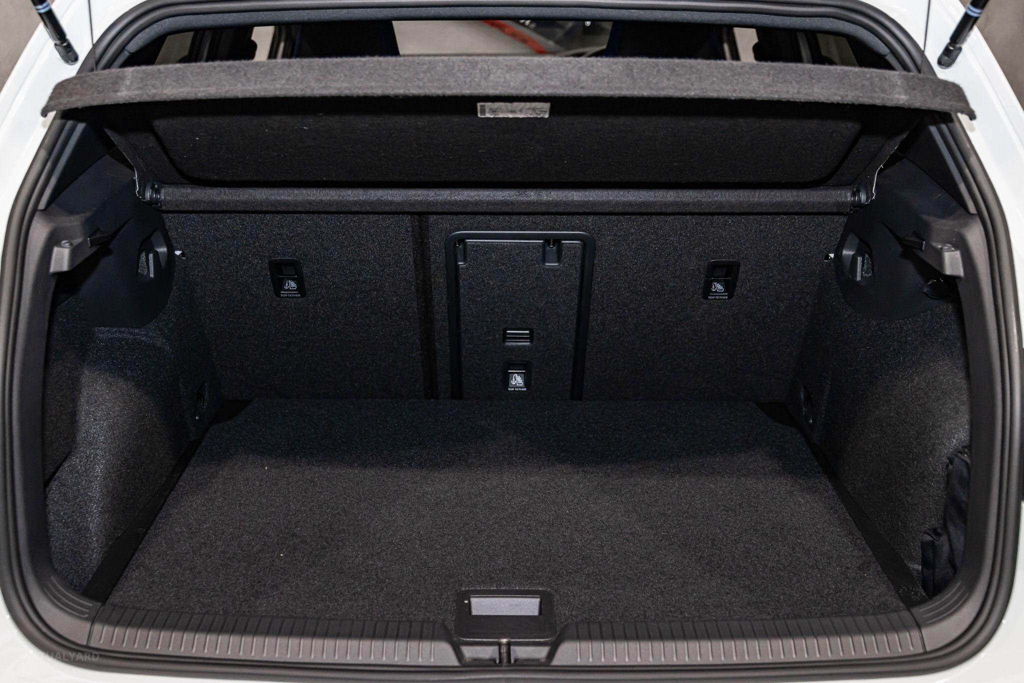 2023 VOLKSWAGEN GOLF R 8 