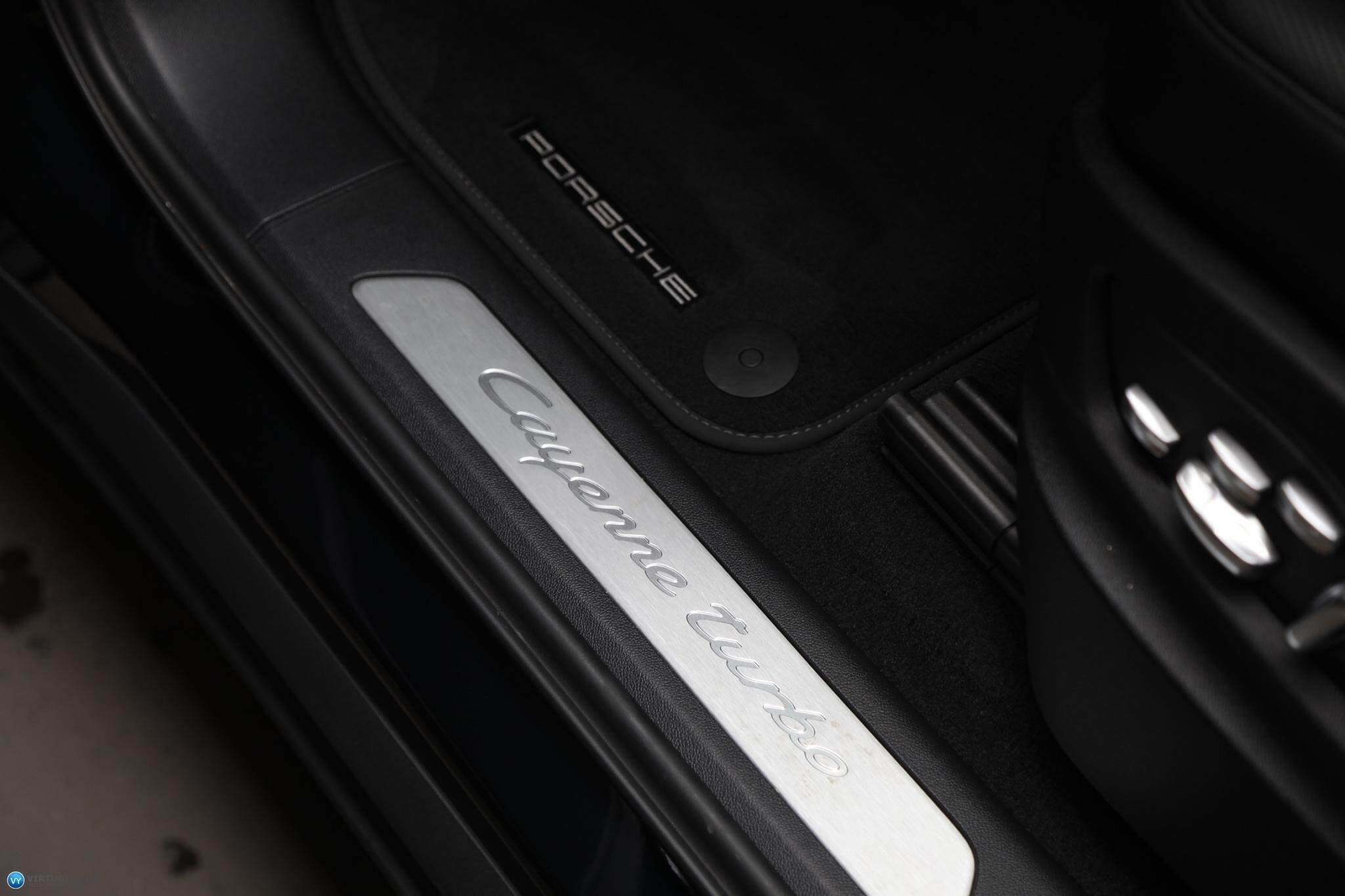 2018 Porsche Cayenne 9YA Turbo Wagon 5dr Tiptronic 8sp 4x4 4.0TT [MY19] 