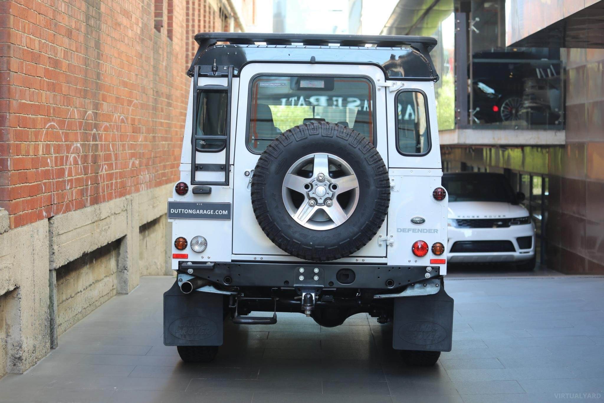 2015 Land Rover Defender 110 Wagon 5dr Man 6sp AWD 2.2DT [MY16] 