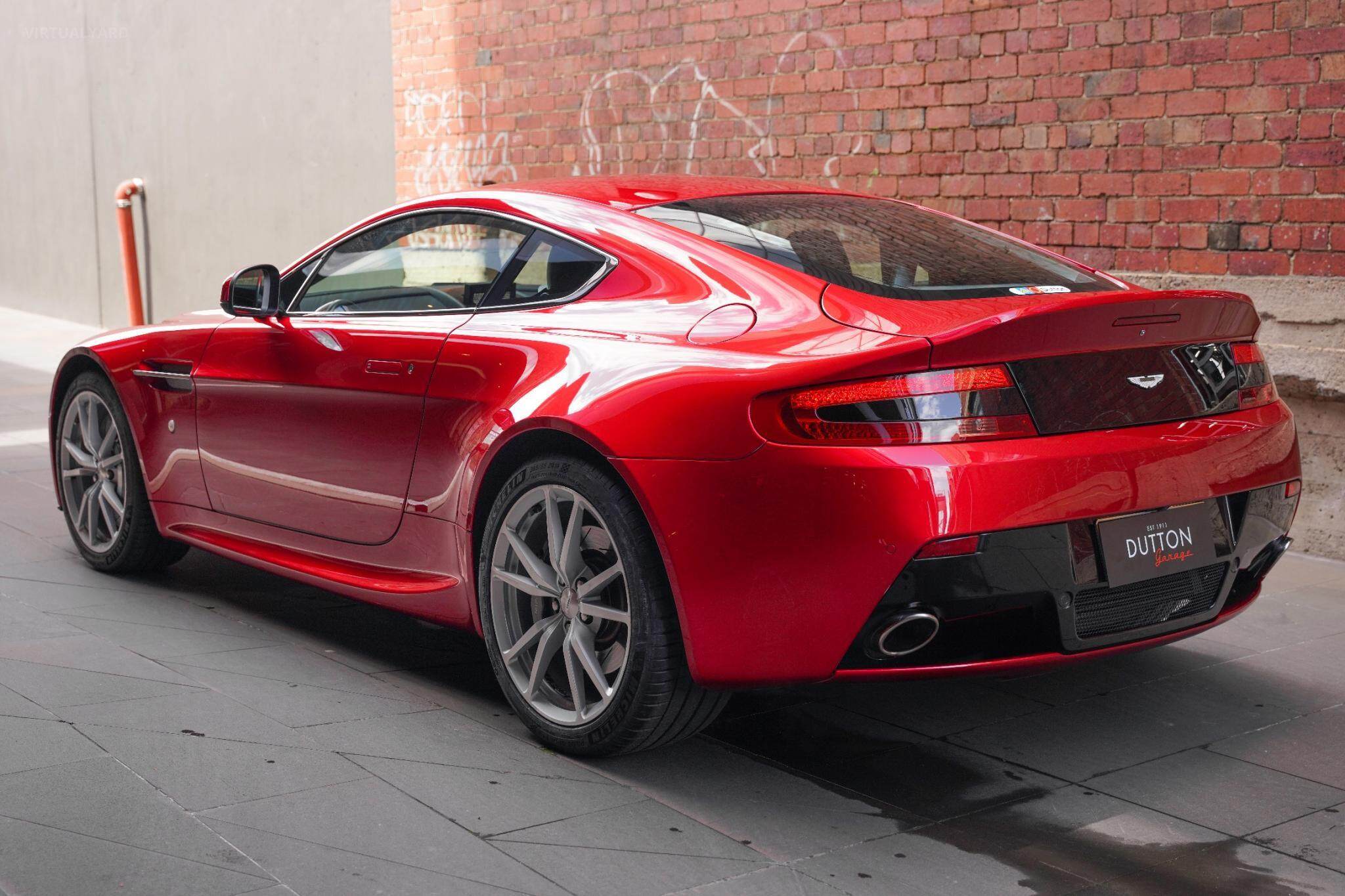 2014 Aston Martin V8 Vantage Coupe 2dr Man 6sp 4.7i [MY14] 