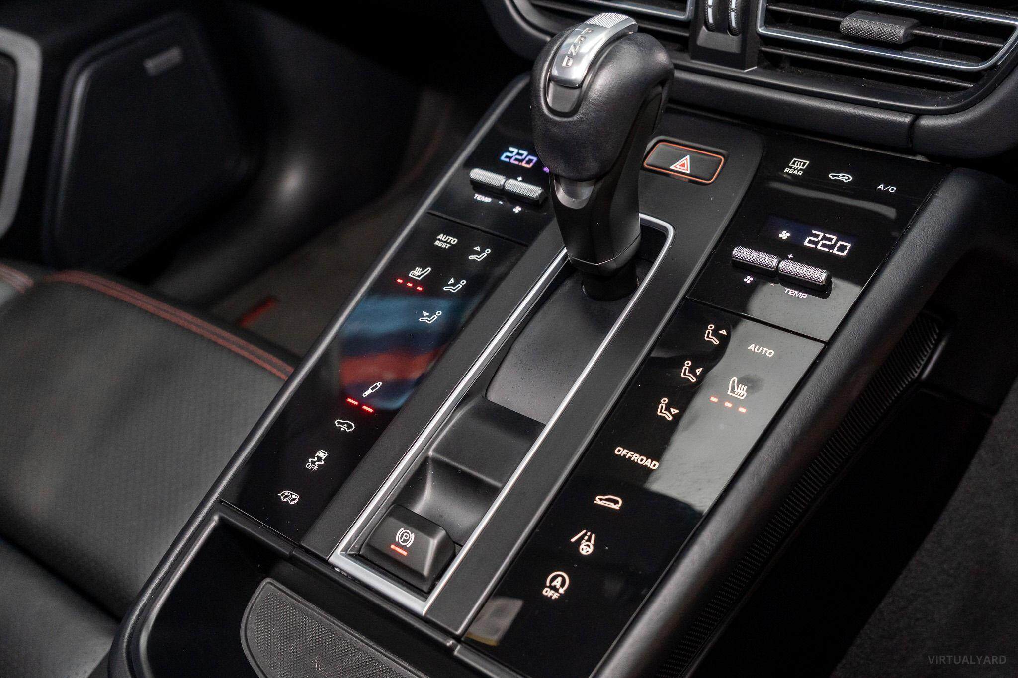 2022 Porsche Macan 95B GTS Wagon 5dr PDK 7sp AWD 2.9TT [MY22] 
