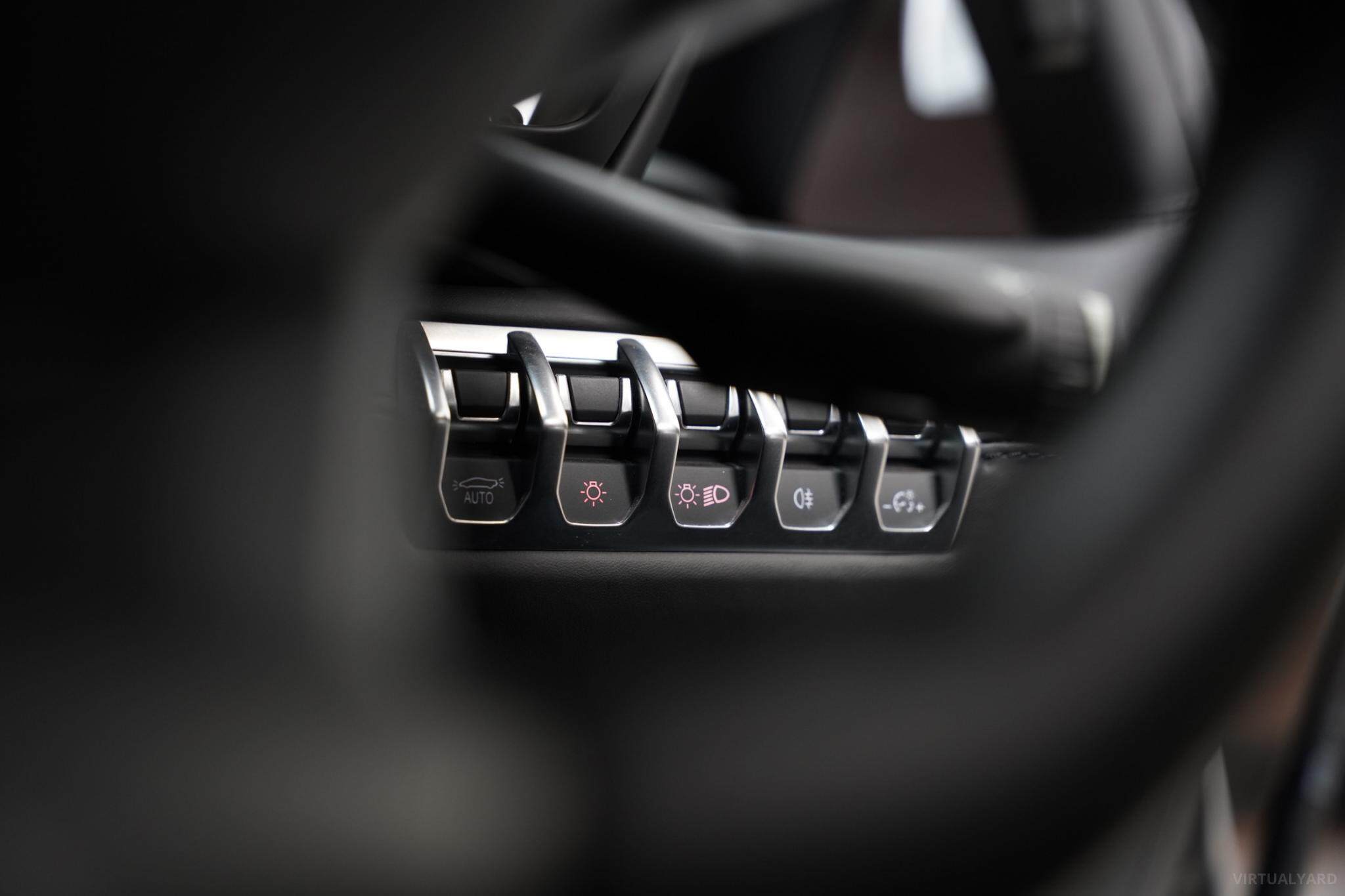 2011 Lamborghini Aventador 834 LP700-4 Coupe 2dr ISR 7sp AWD 6.5i [Mar] 