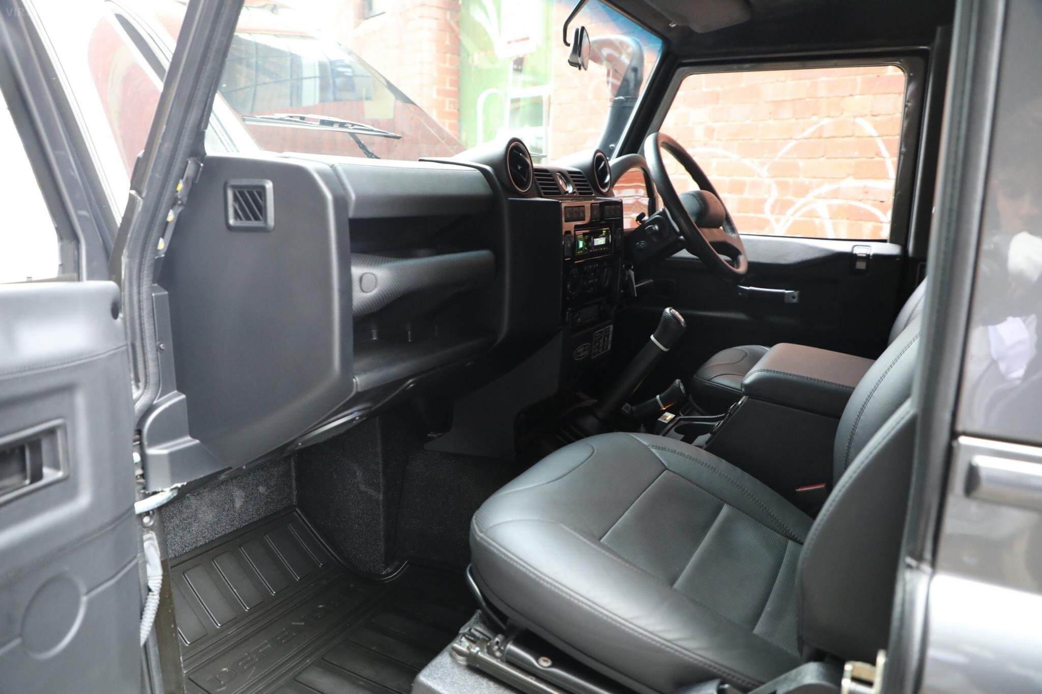 2015 Land Rover Defender 90 Wagon 3dr Man 6sp AWD 2.2DT [MY16] 