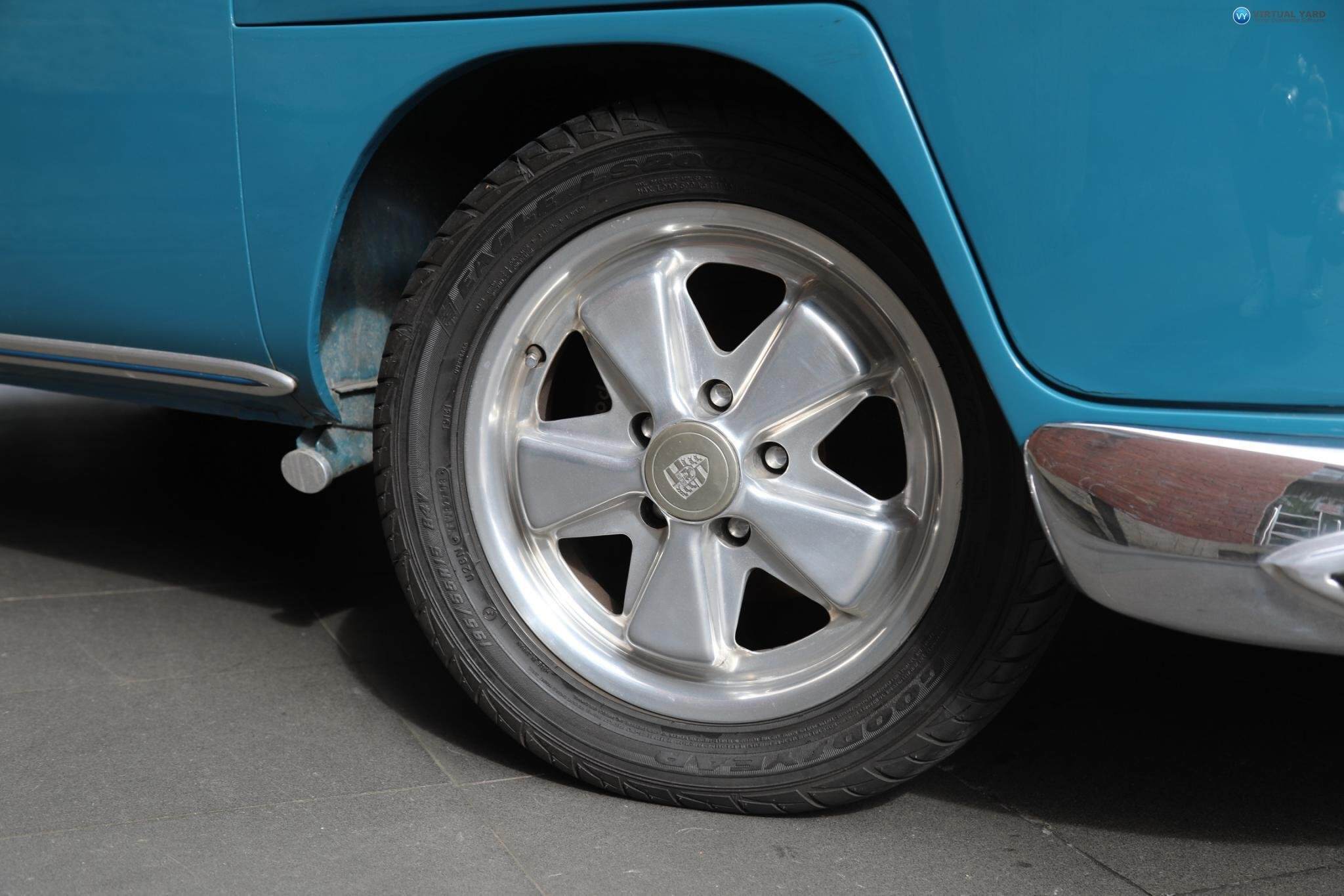 1963 Volkswagen Kombi Van Deluxe Samba 