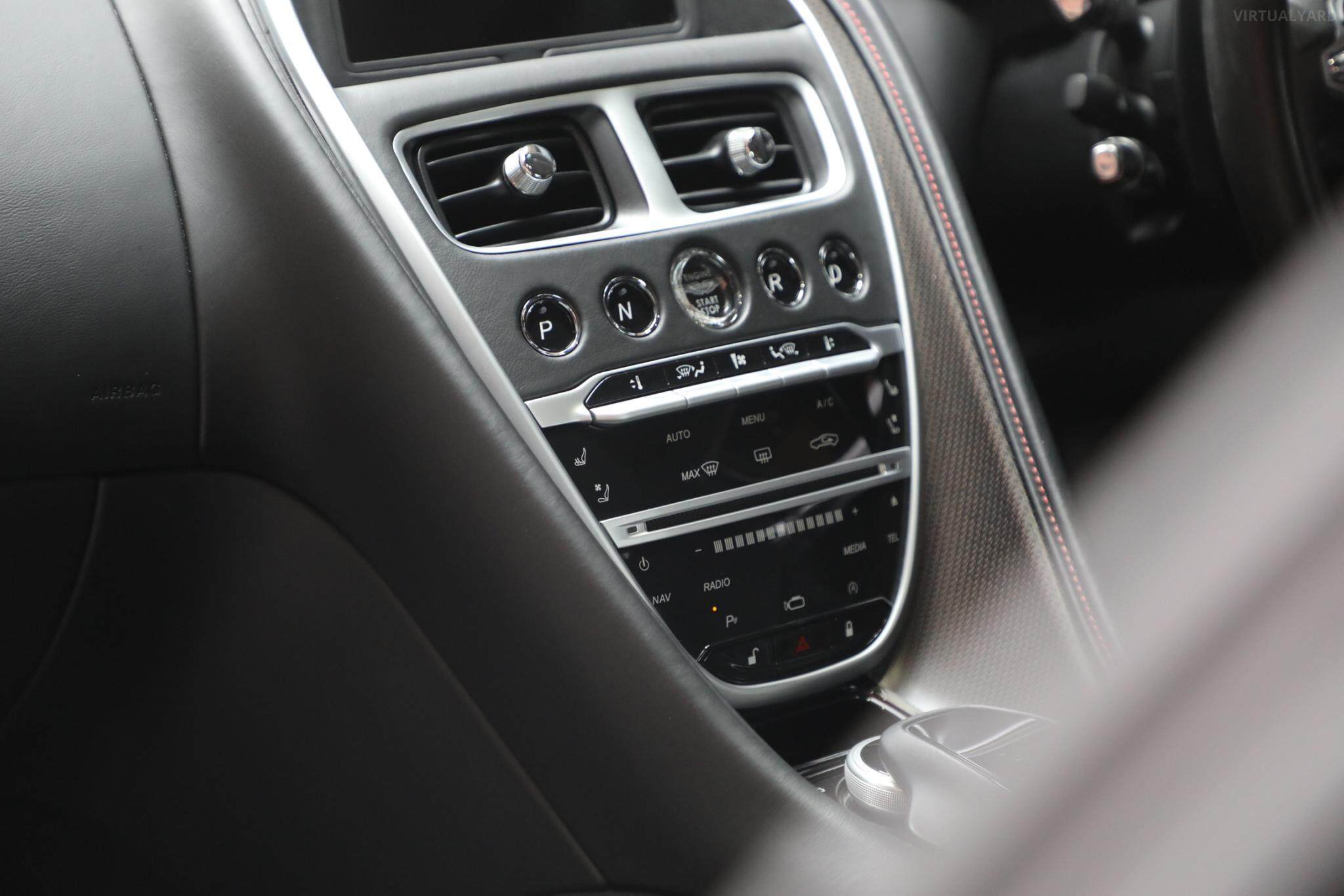 2017 Aston Martin DB11 Coupe 2dr Spts Auto 8sp 5.2TT [MY17] 