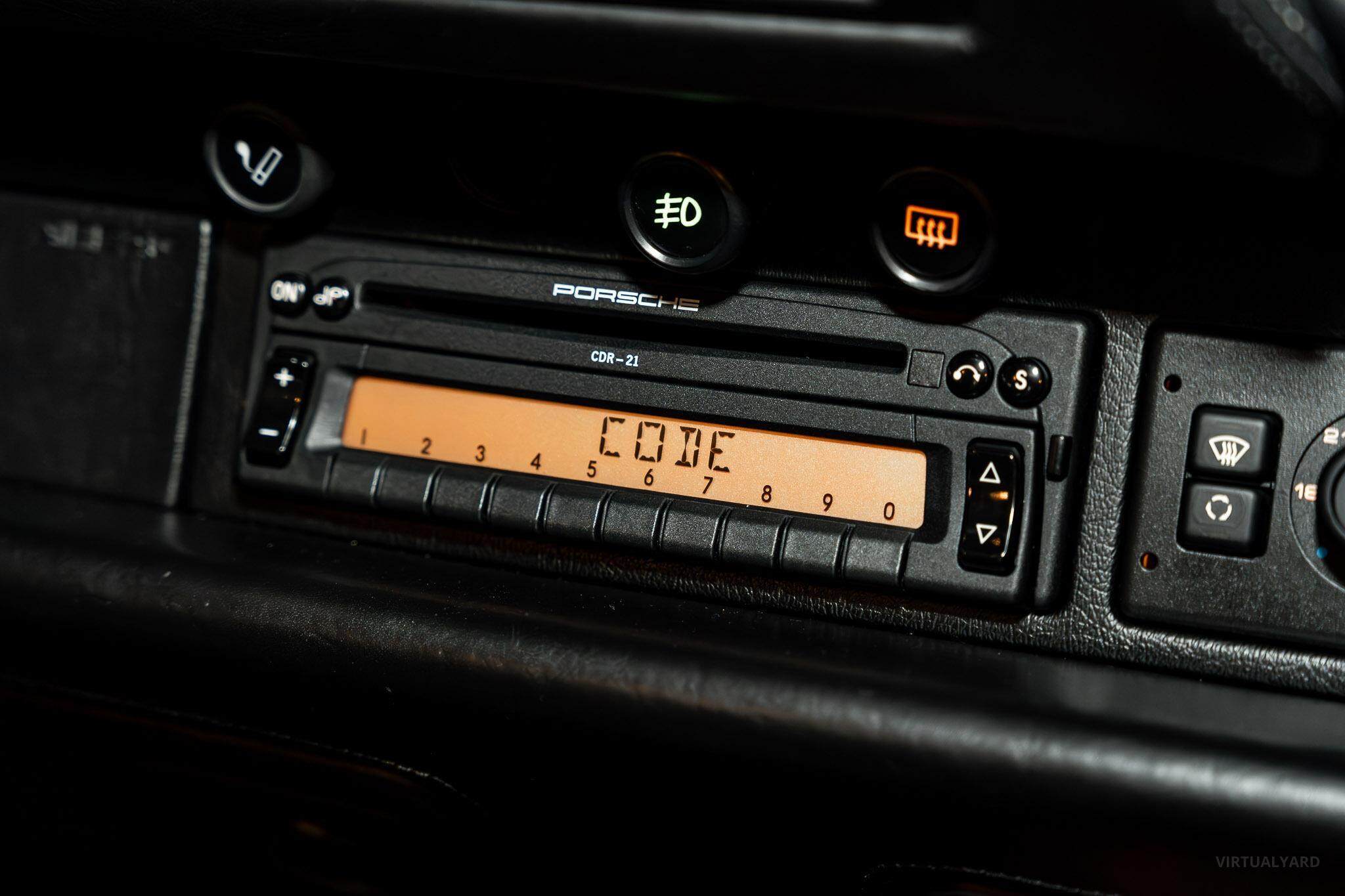 1996 Porsche 911 993 Turbo Coupe 2dr Man 6sp AWD 3.6TT 