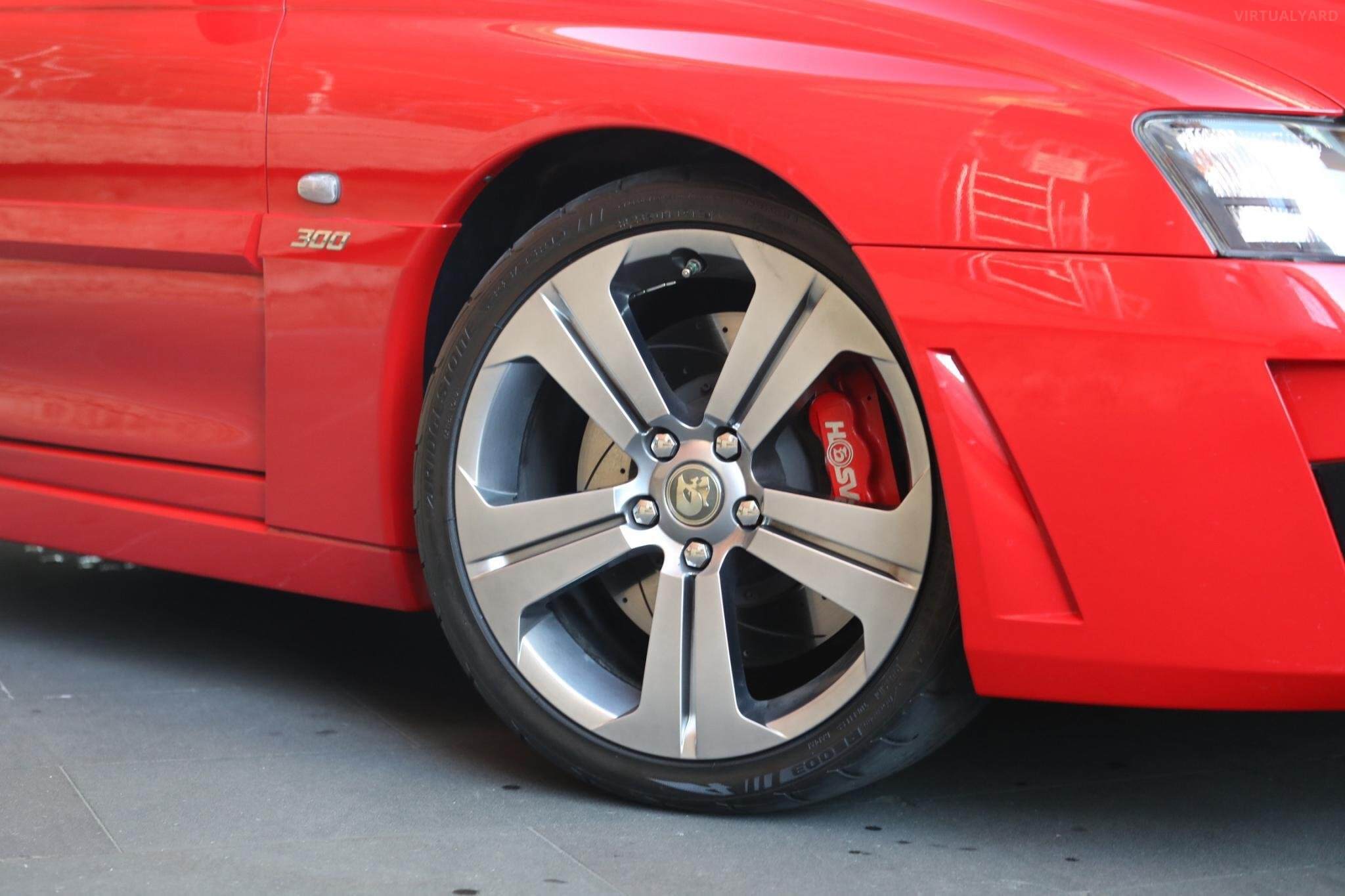 2004 Holden Special Vehicles GTS Y Series 2 Sedan 4dr Man 6sp 5.7i [Feb] 