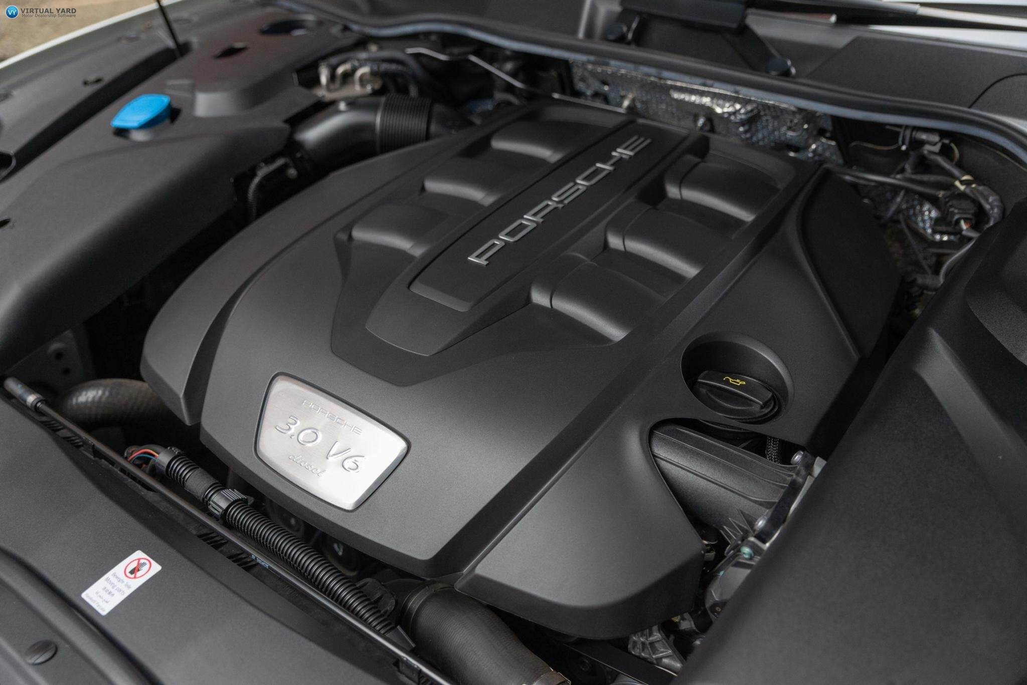 2016 Porsche Cayenne 92A Diesel Platinum Edition Wagon 5dr Tiptronic 8sp 4x4 3.0DT [MY17] 