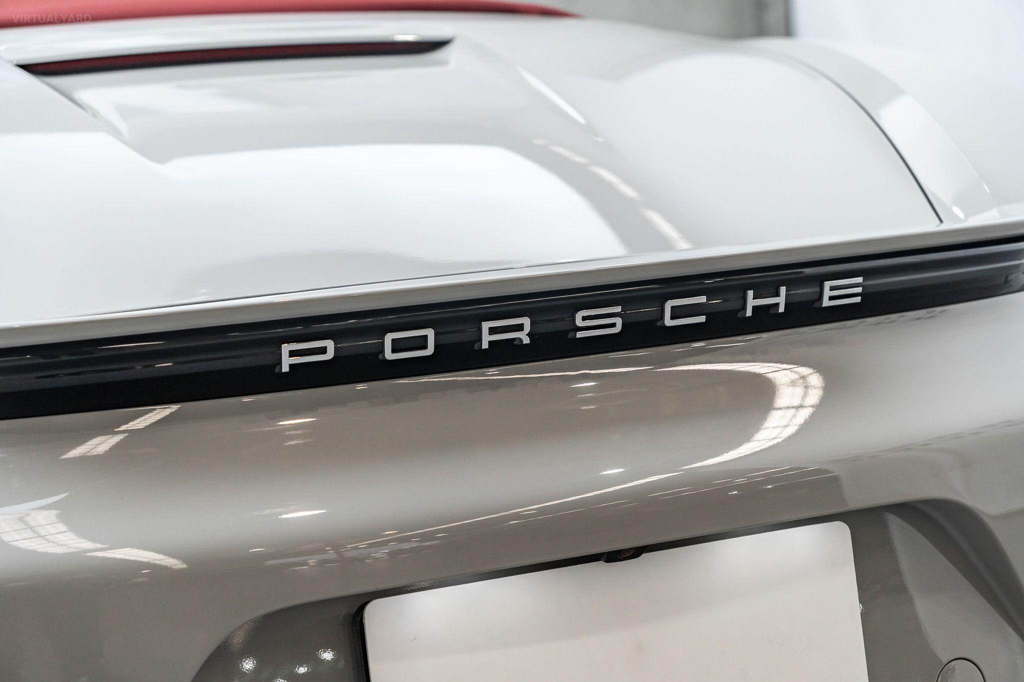2022 Porsche 718 982 Boxster Convertible 2dr Man 6sp 2.0T [MY22] 