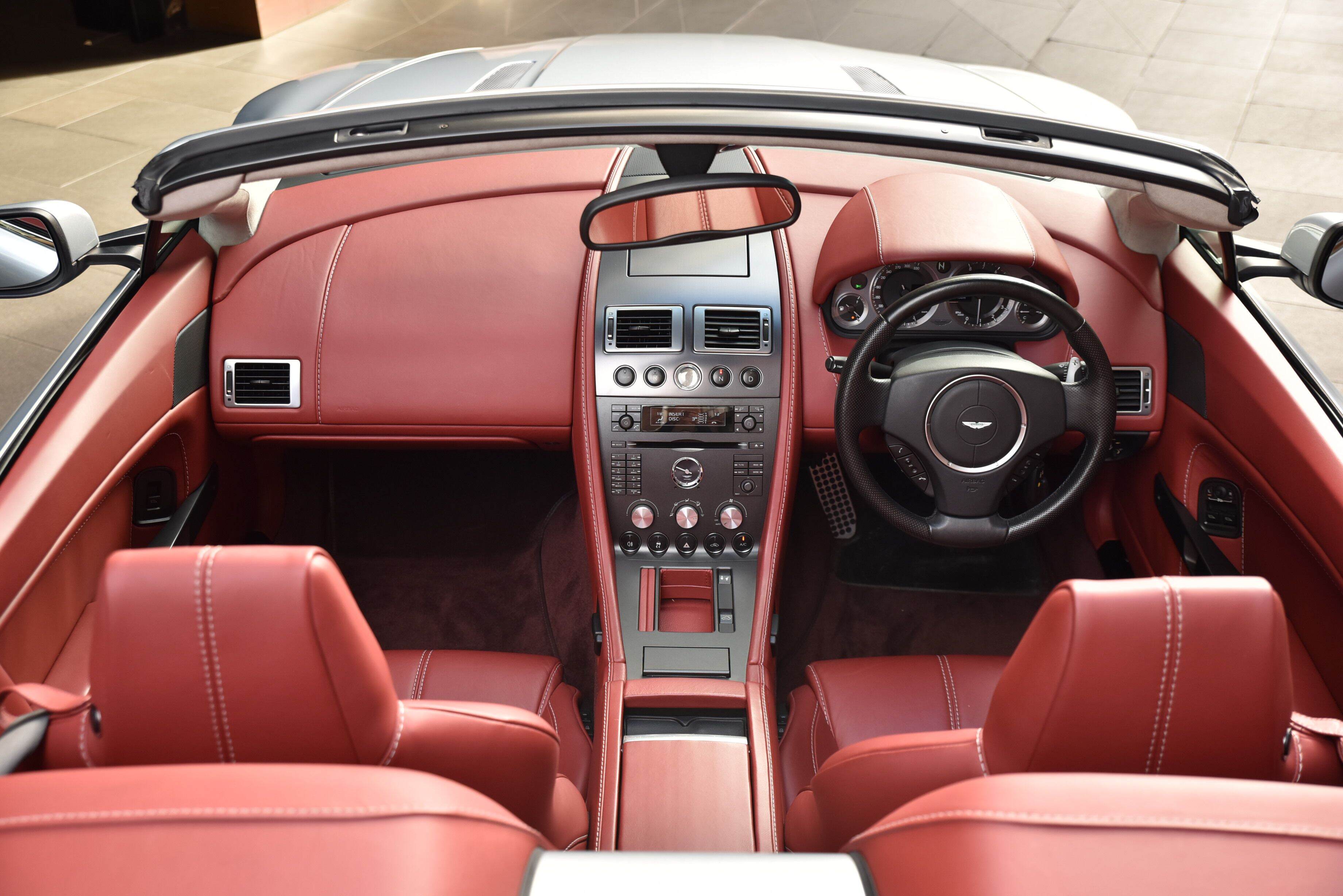 2007 Aston Martin V8 Vantage Roadster 2dr Seq. Mac 6sp 4.3i [MY08] 