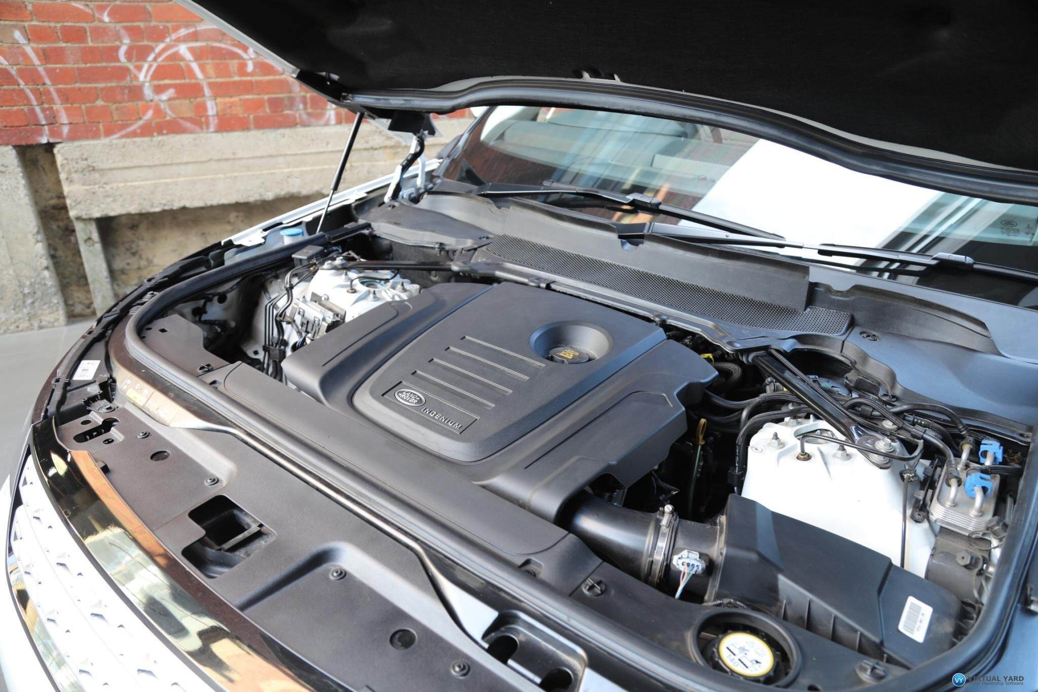 2018 Land Rover Discovery Series 5 TD4 HSE Wagon 5dr Spts Auto 8sp 4WD 2.0DT [MY18] 