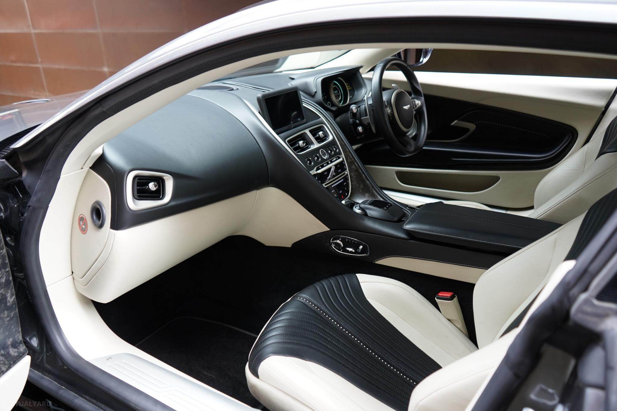 2017 Aston Martin DB11 Coupe 2dr Spts Auto 8sp 5.2TT [MY17] 