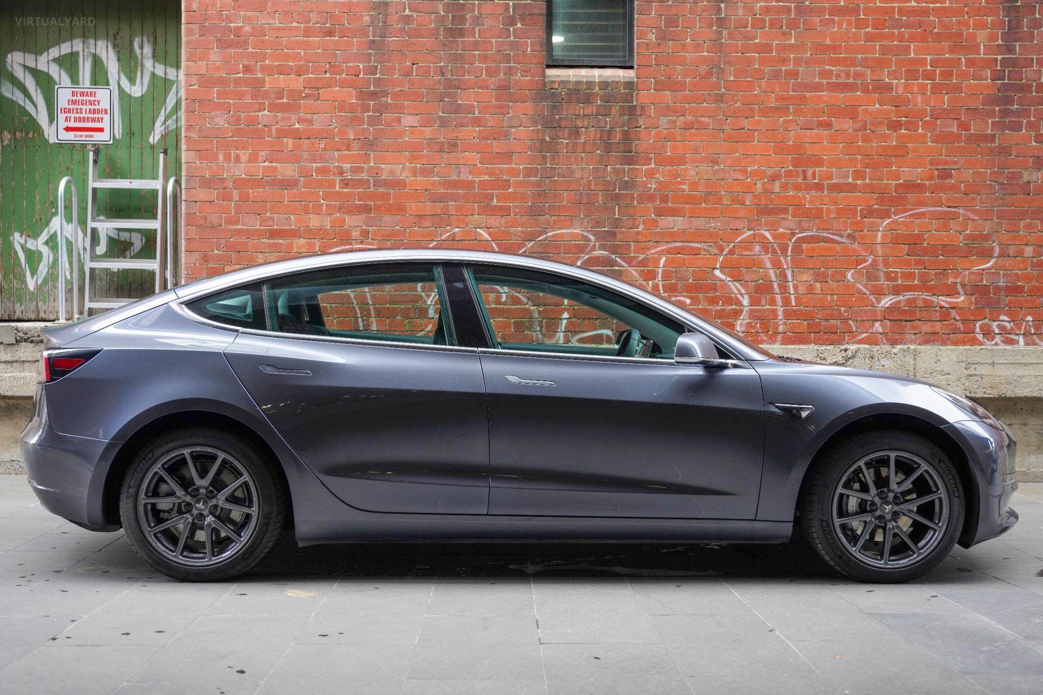 2019 Tesla Model 3 Standard Range Plus Sedan 4dr Reduction Gear 1sp AC190kW [Jul] 