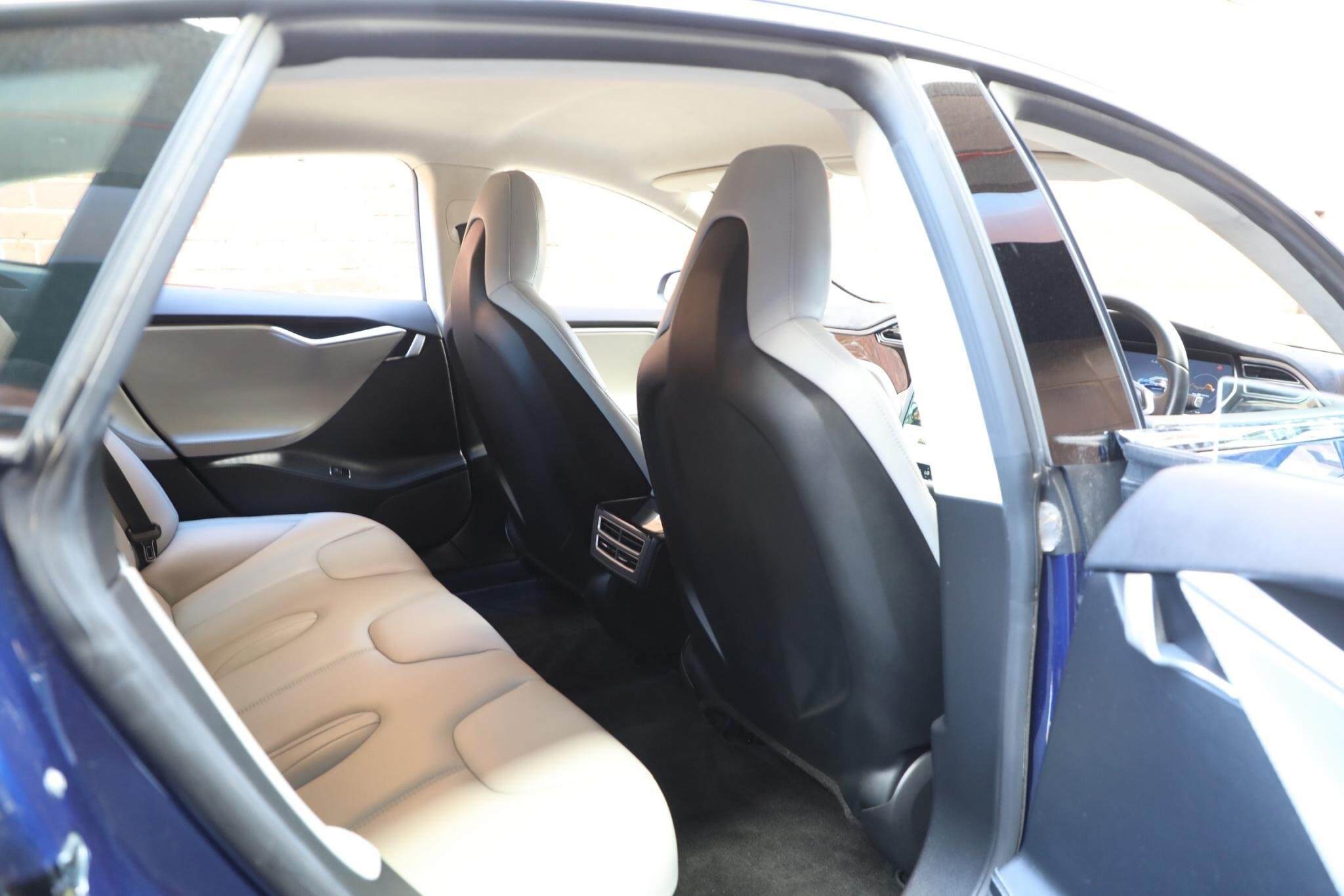 2015 Tesla Model S 70 Sportback 5dr Reduction Gear 1sp AC235kW [Jan] 