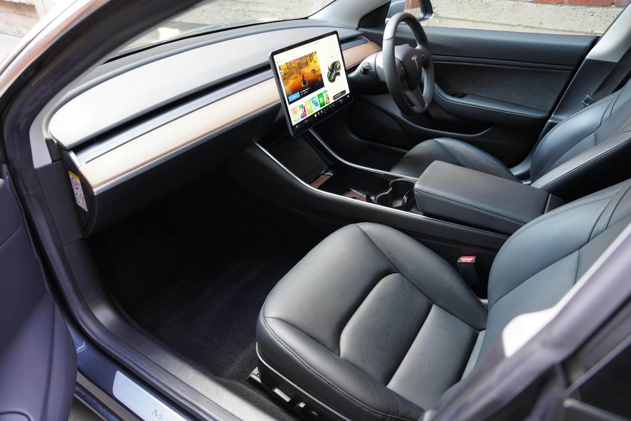 2019 Tesla Model 3 Standard Range Plus Sedan 4dr Reduction Gear 1sp AC190kW [Jul] 