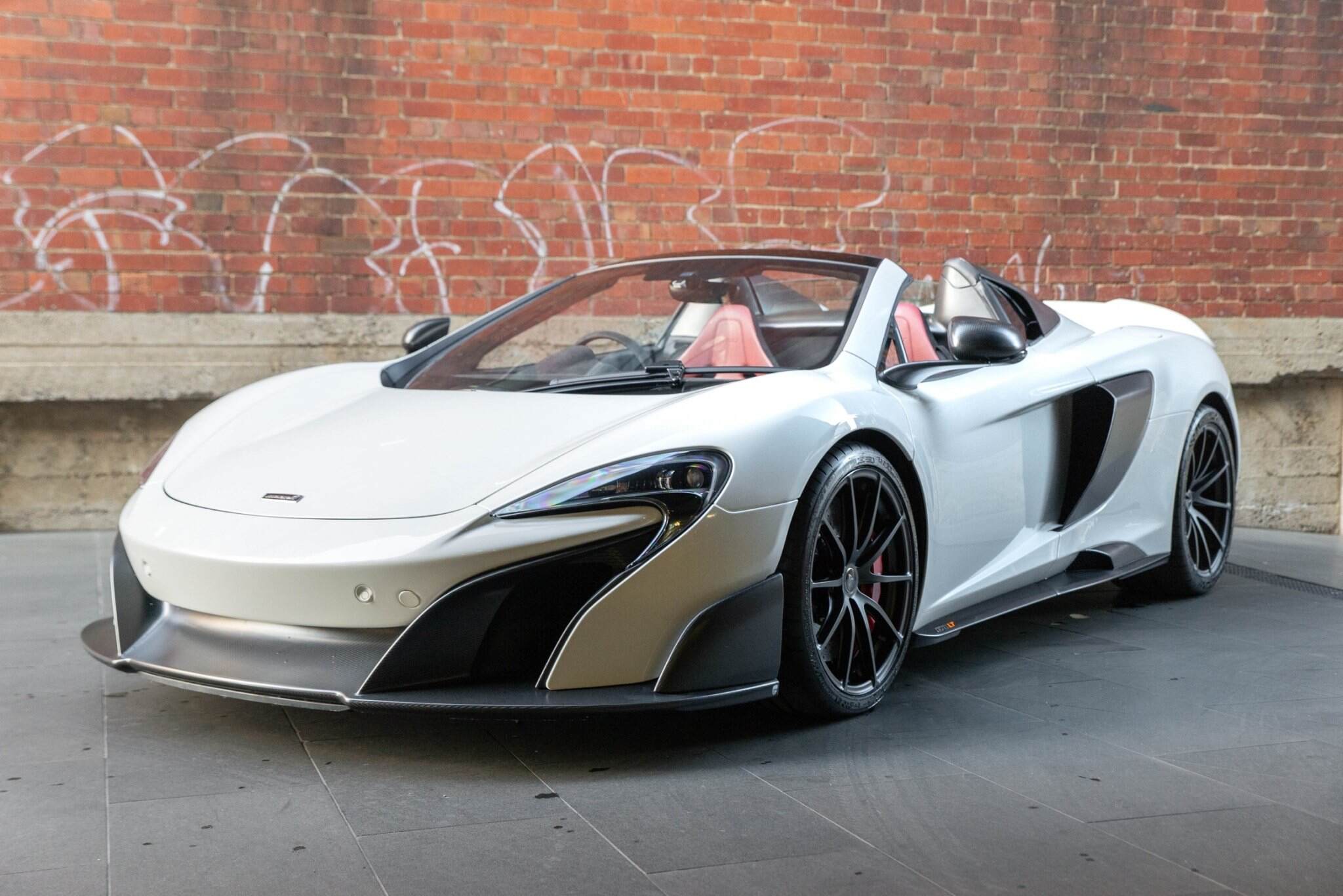 2016 McLaren 675LT Spider 2dr SSG 7sp 3.8TT [Feb] 