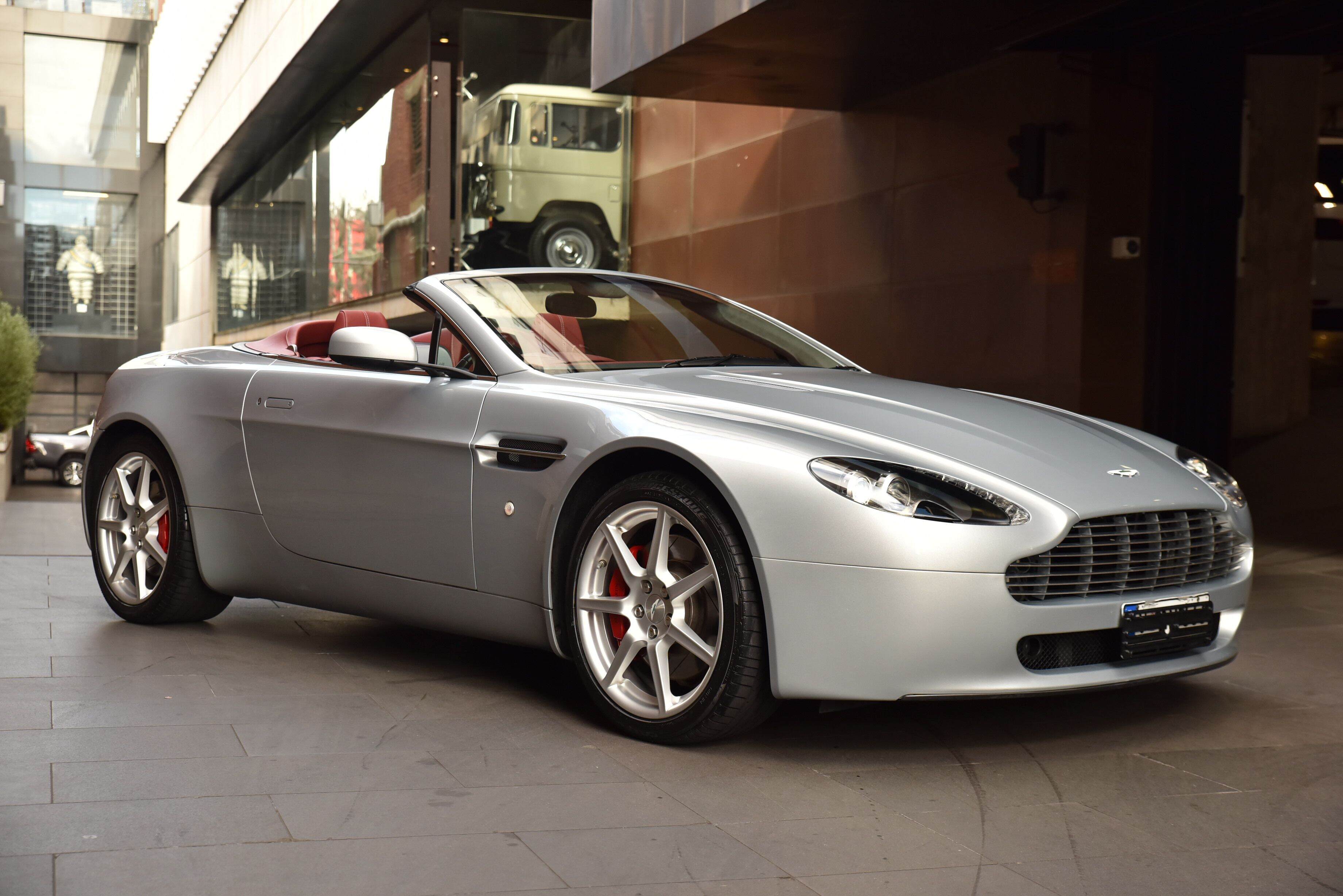 2007 Aston Martin V8 Vantage Roadster 2dr Seq. Mac 6sp 4.3i [MY08] 