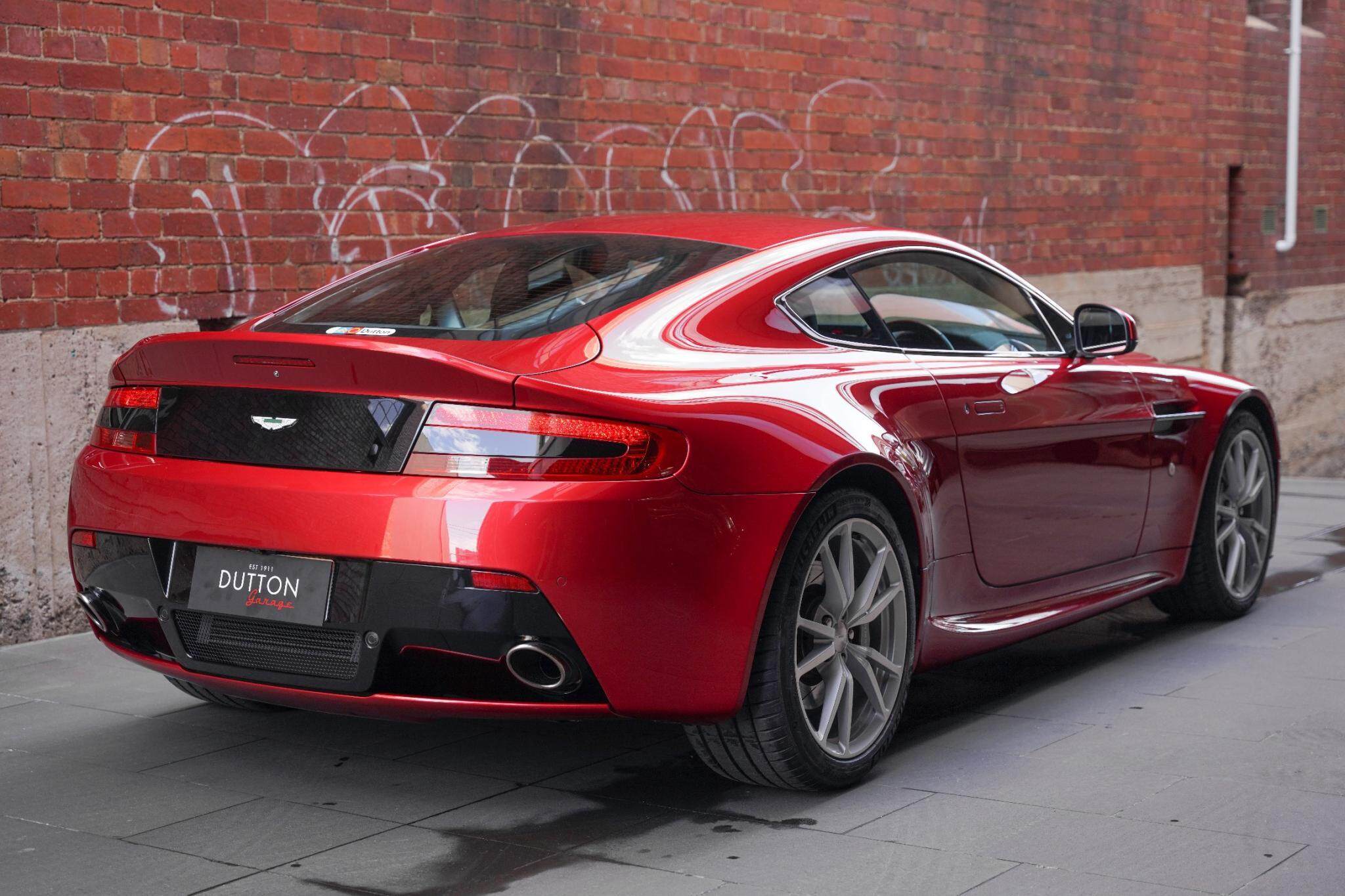 2014 Aston Martin V8 Vantage Coupe 2dr Man 6sp 4.7i [MY14] 