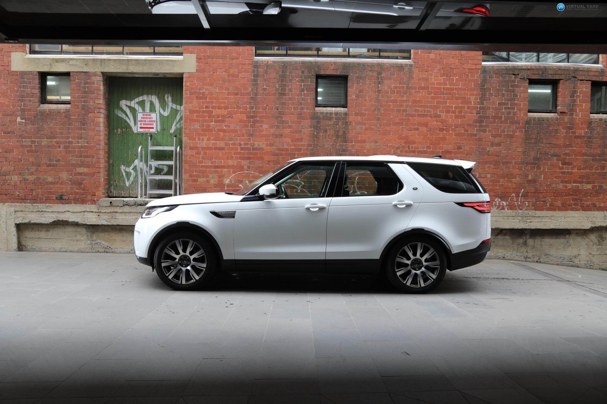 2017 Land Rover Discovery Series 5 TD6 HSE Wagon 5dr Spts Auto 8sp 4x4 3.0DT [MY18] 