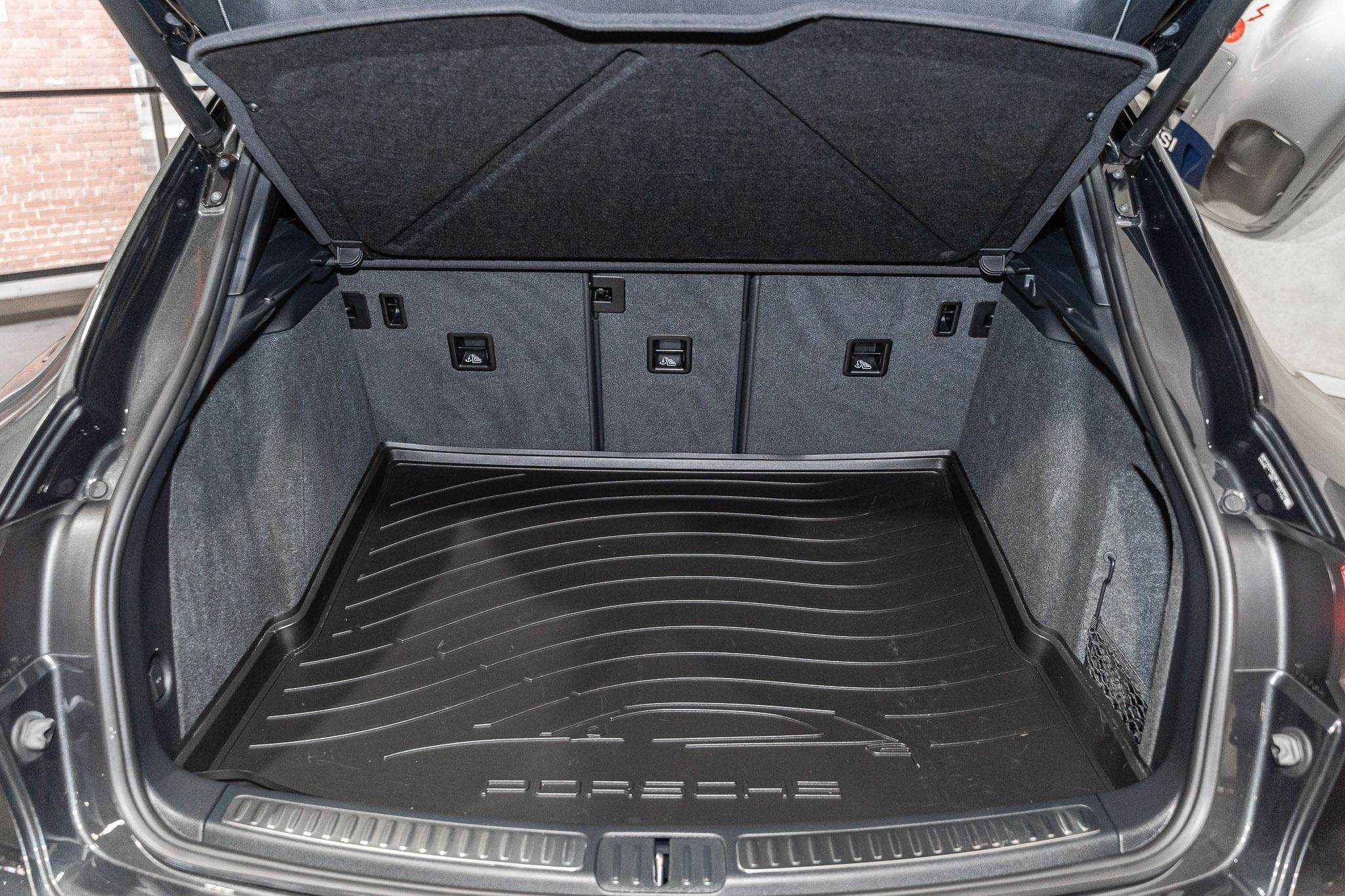 2024 Porsche Macan 95B Wagon 5dr PDK 7sp AWD 2.0T [MY24] 