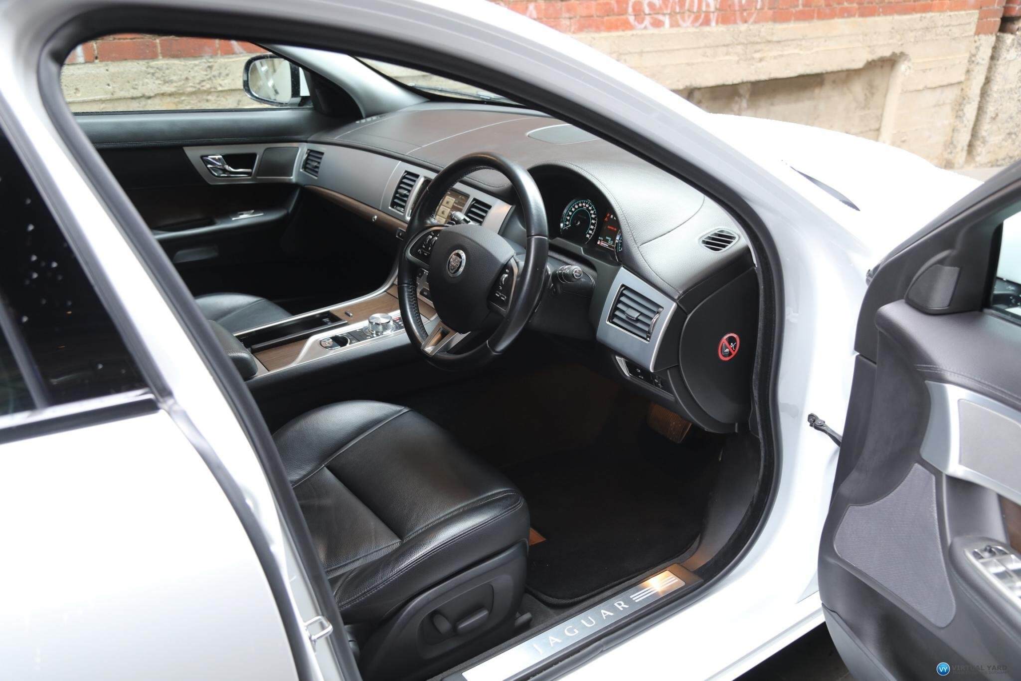 2013 Jaguar XF X250 Luxury Sedan 4dr Spts Auto 8sp 3.0SC [MY13] 