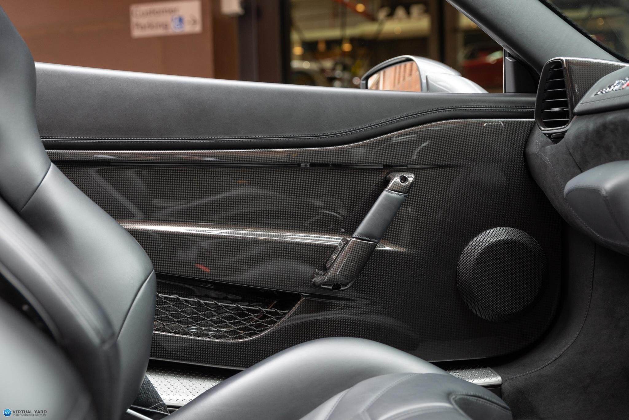 2015 Ferrari 458 Speciale A Spider 2dr DCT 7sp 4.5i 