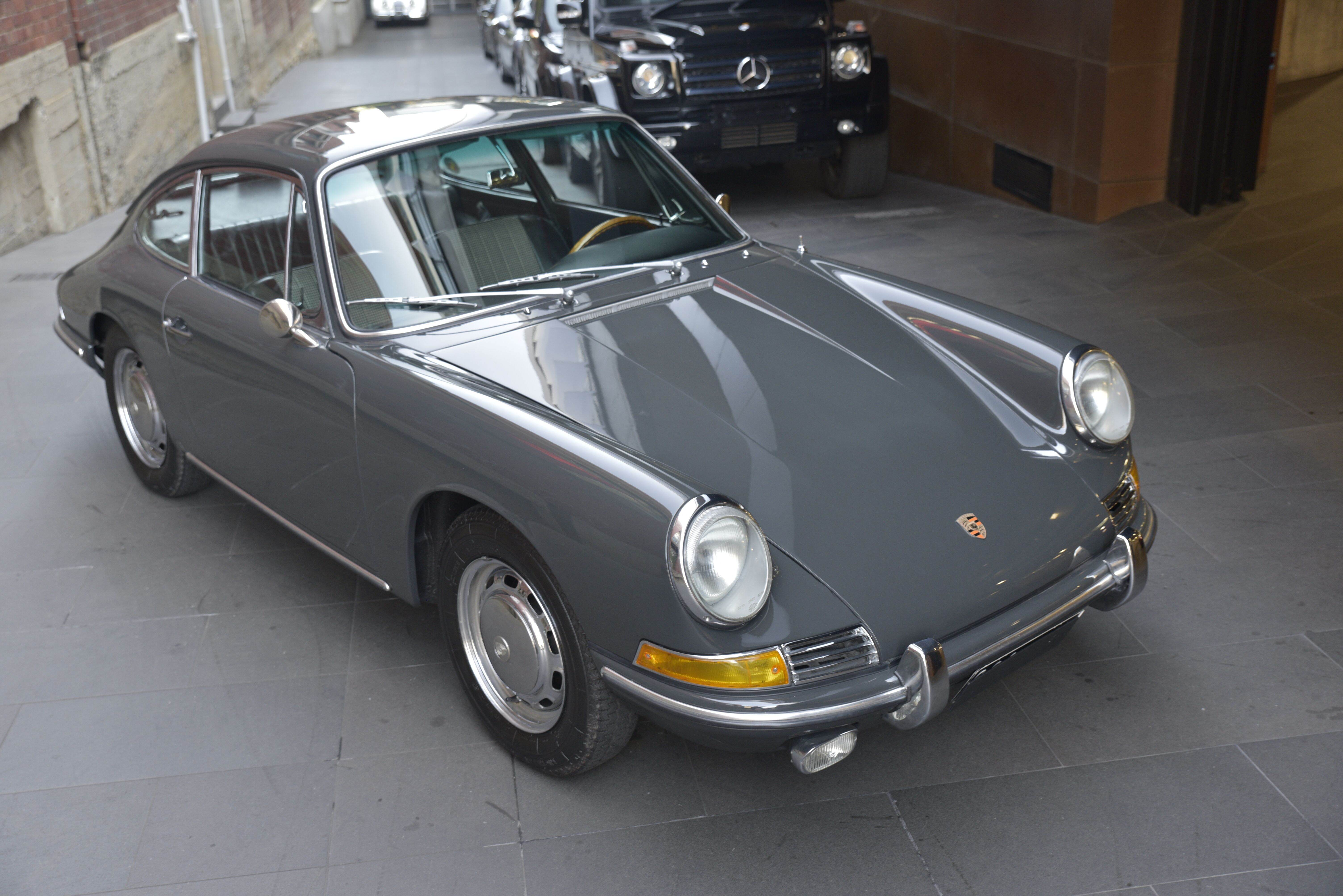 1965 Porsche 911 Coupe 2dr Man 4sp 2000 