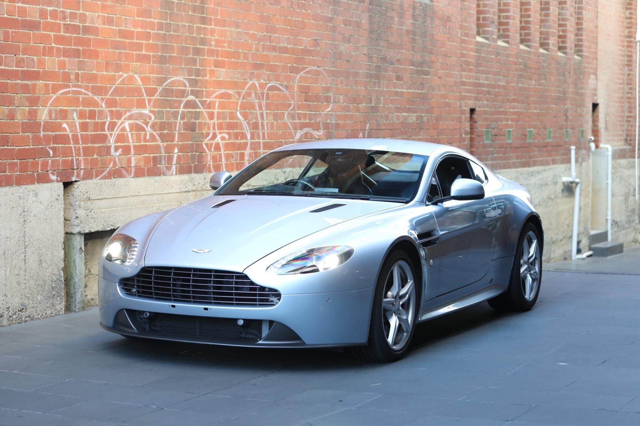 2015 Aston Martin V8 Vantage GT Coupe 2dr Sportshift II 7sp 4.7i [MY16] 