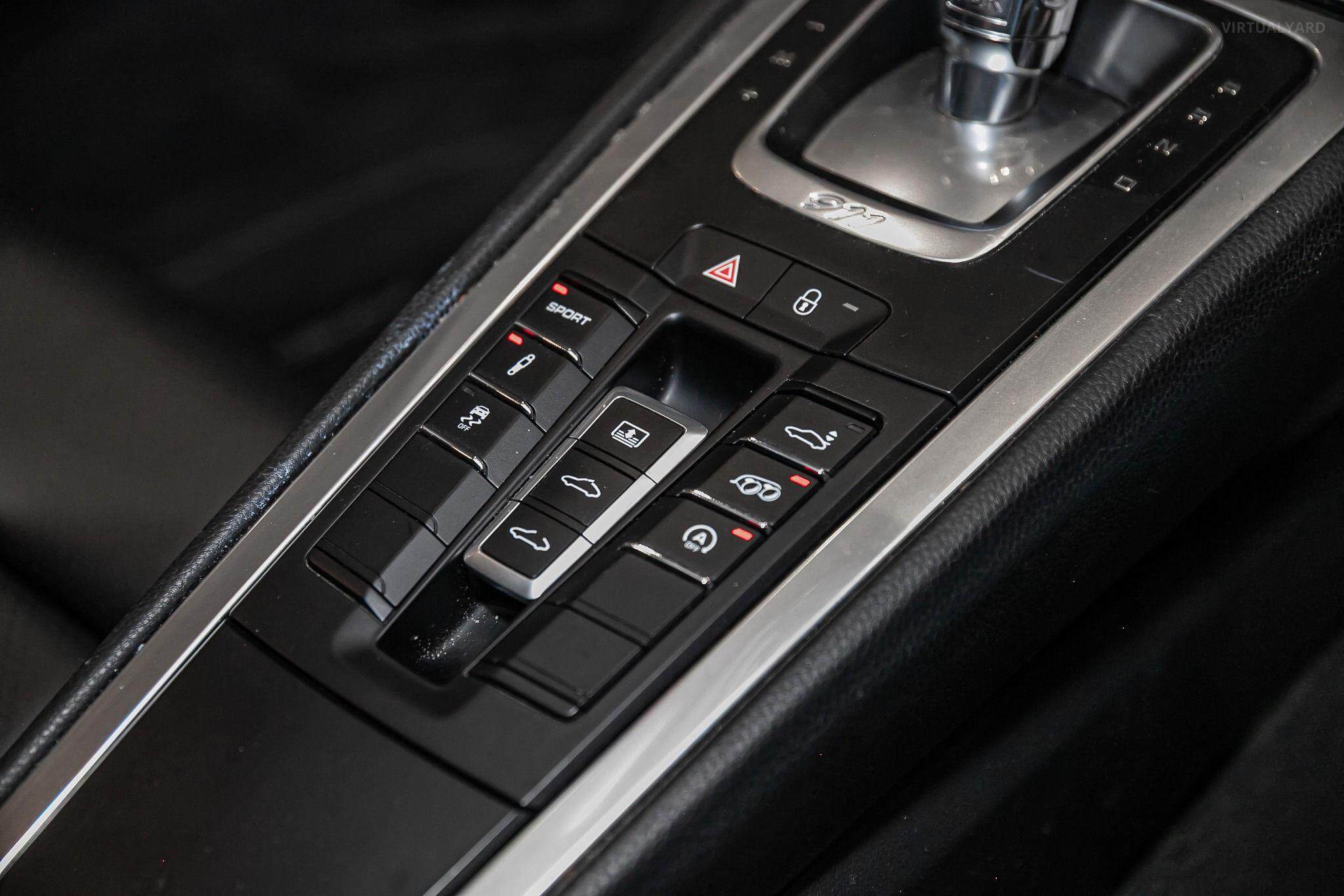 2018 Porsche 911 991 II Carrera Coupe 2dr PDK 7sp 3.0TT [MY17] 