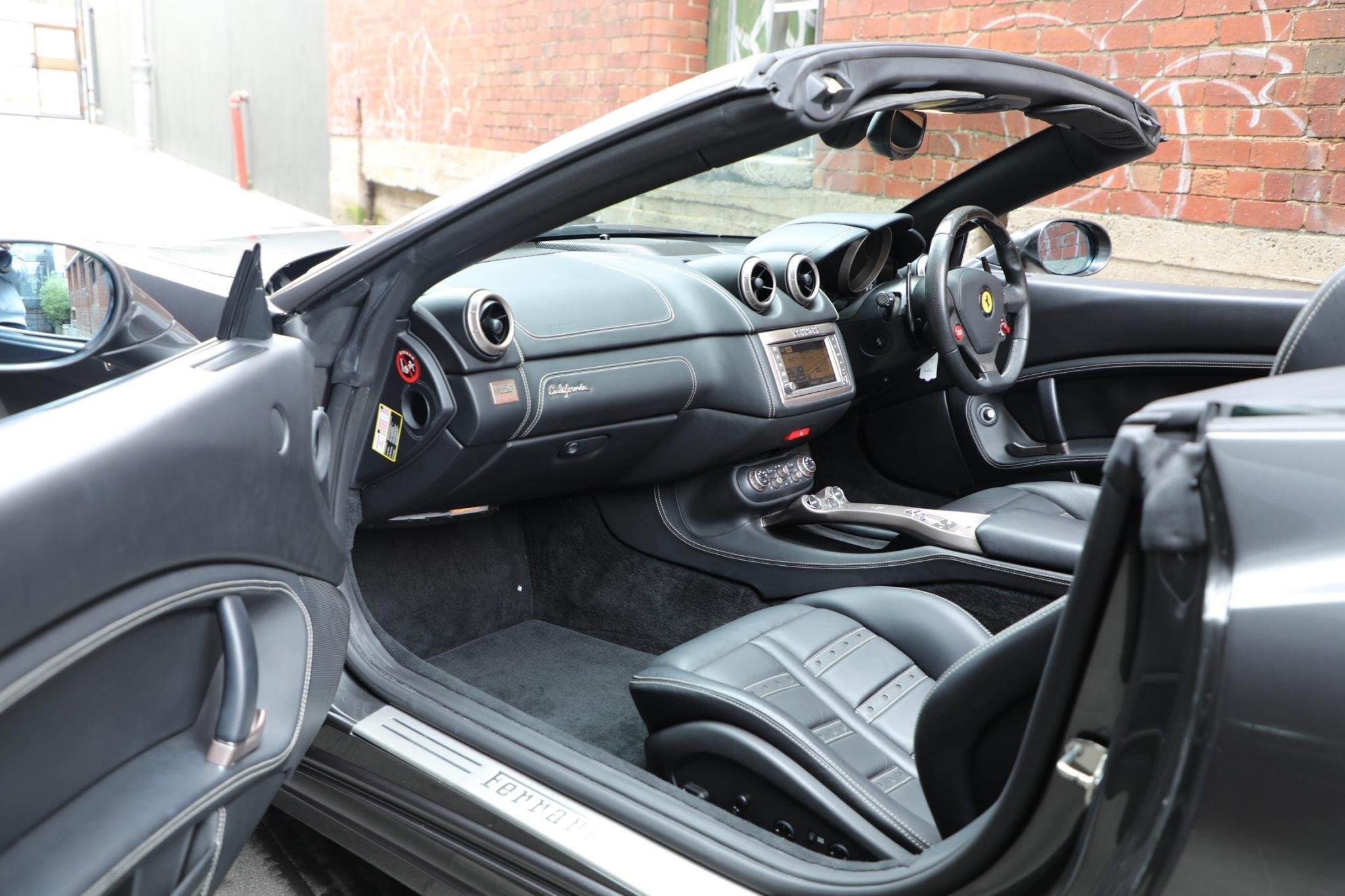 2012 Ferrari California F149 Convertible 2dr DCT 7sp 4.3i 