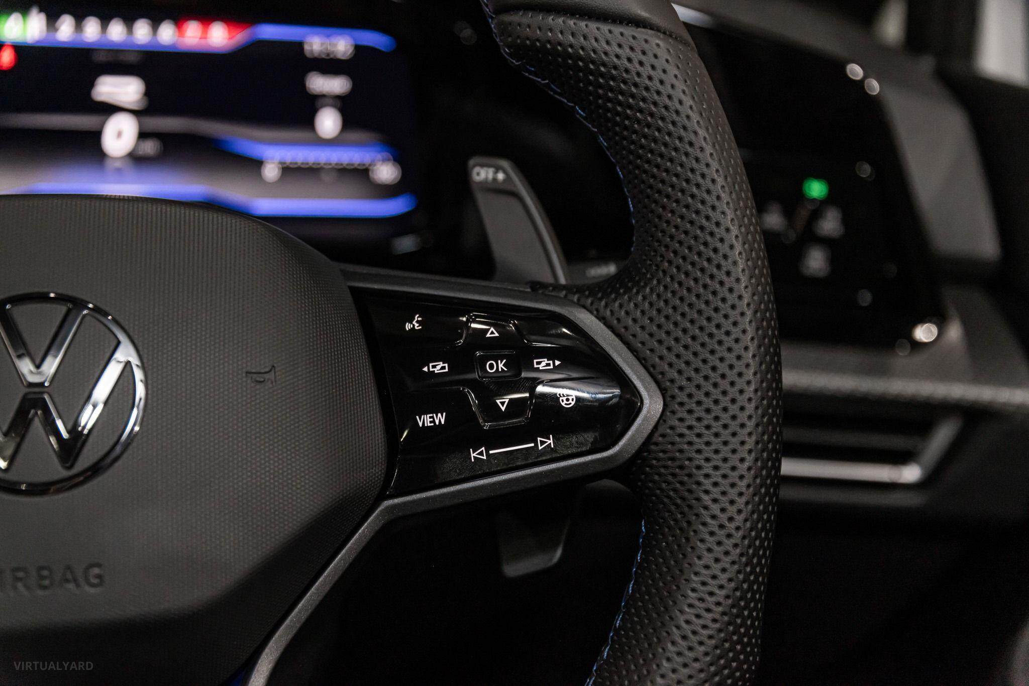 2023 VOLKSWAGEN GOLF R 8 