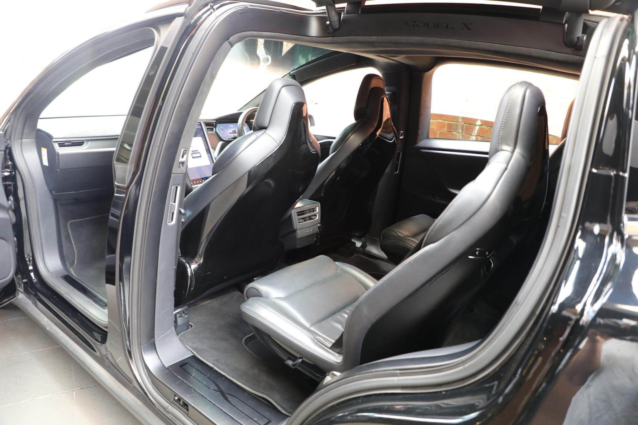 2016 Tesla Model X P90D Wagon 5dr Reduction Gear 1sp AWD ACkW [Oct] 